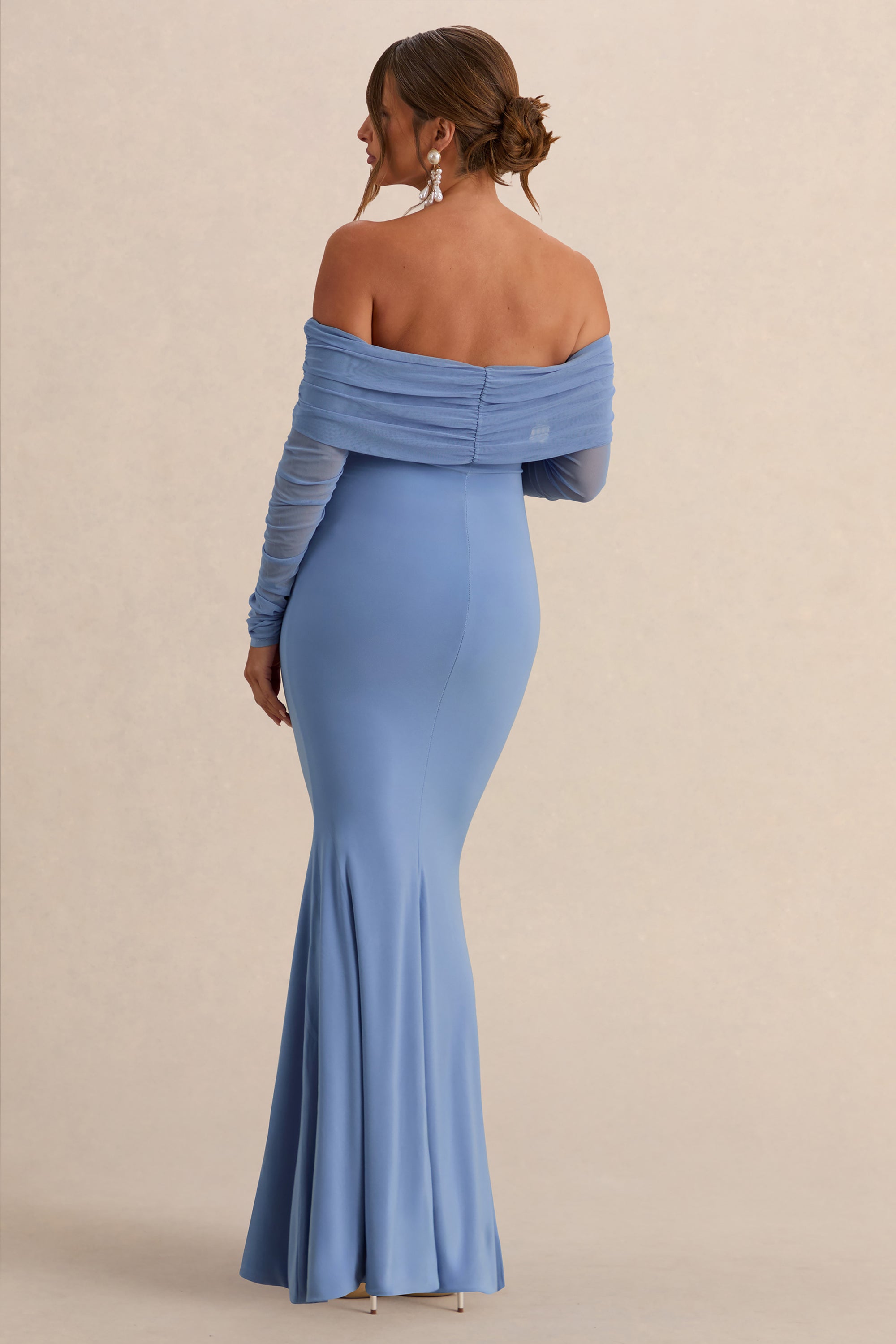 ECM_HR_CL126177101----Pretty-Perfect-Powder-Blue-Maternity-Halter-Asymmetric-Maxi-Dress-with-Cut-Out-4.jpg