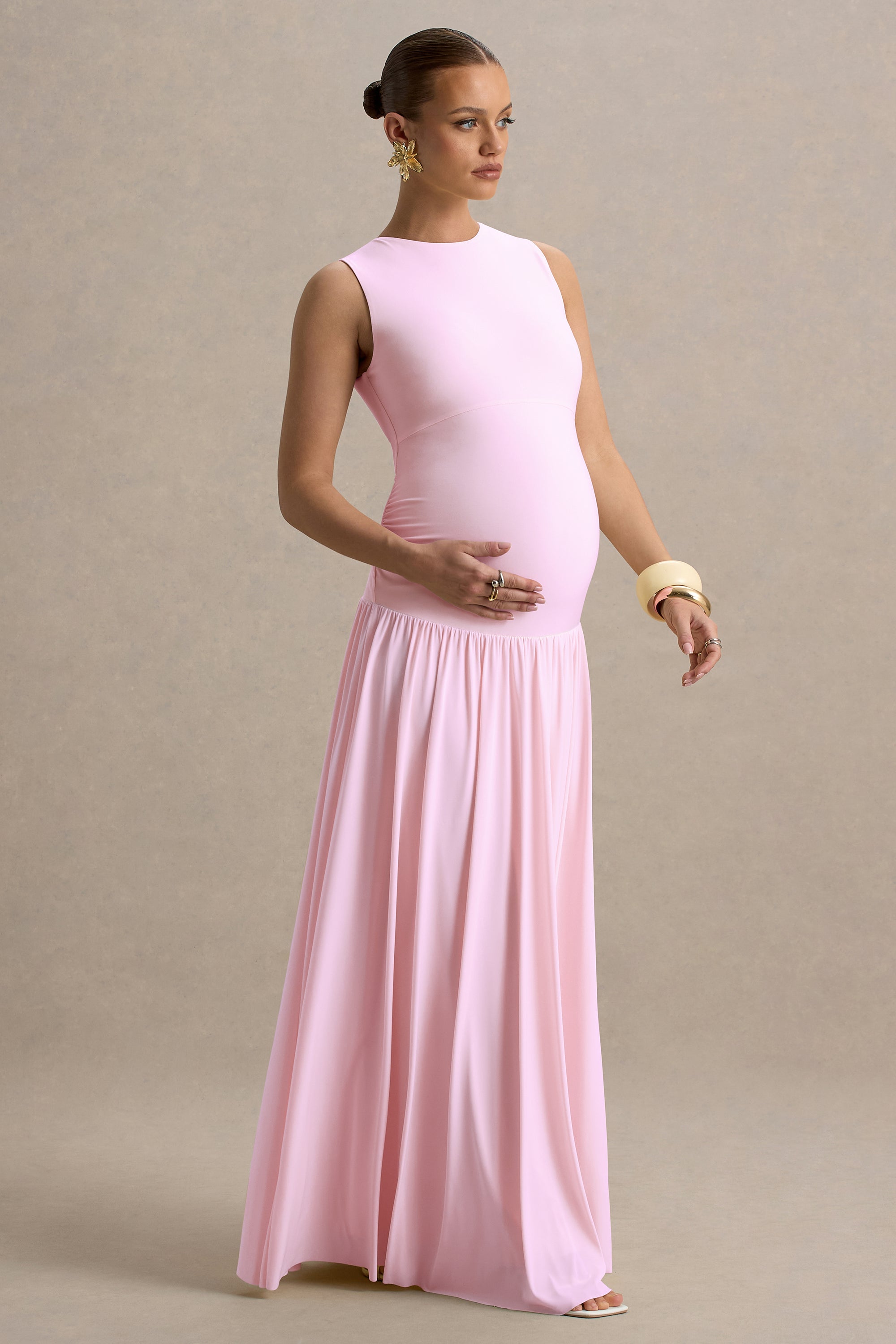 ECM_HR_CL136318081 - Outline | Light Pink Crew-Neck Maternity Maxi Dress With Pleated Skirt5.jpg