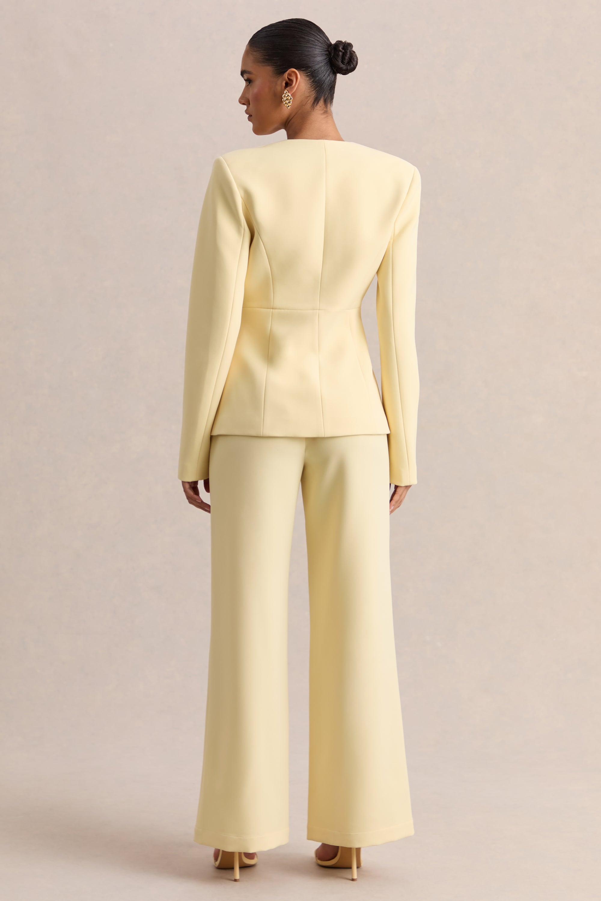 ECM_HR_CL136845121---Rosalina-_-Lemon-Extreme-Plunge-Neck-Tailored-Blazer-05.jpg