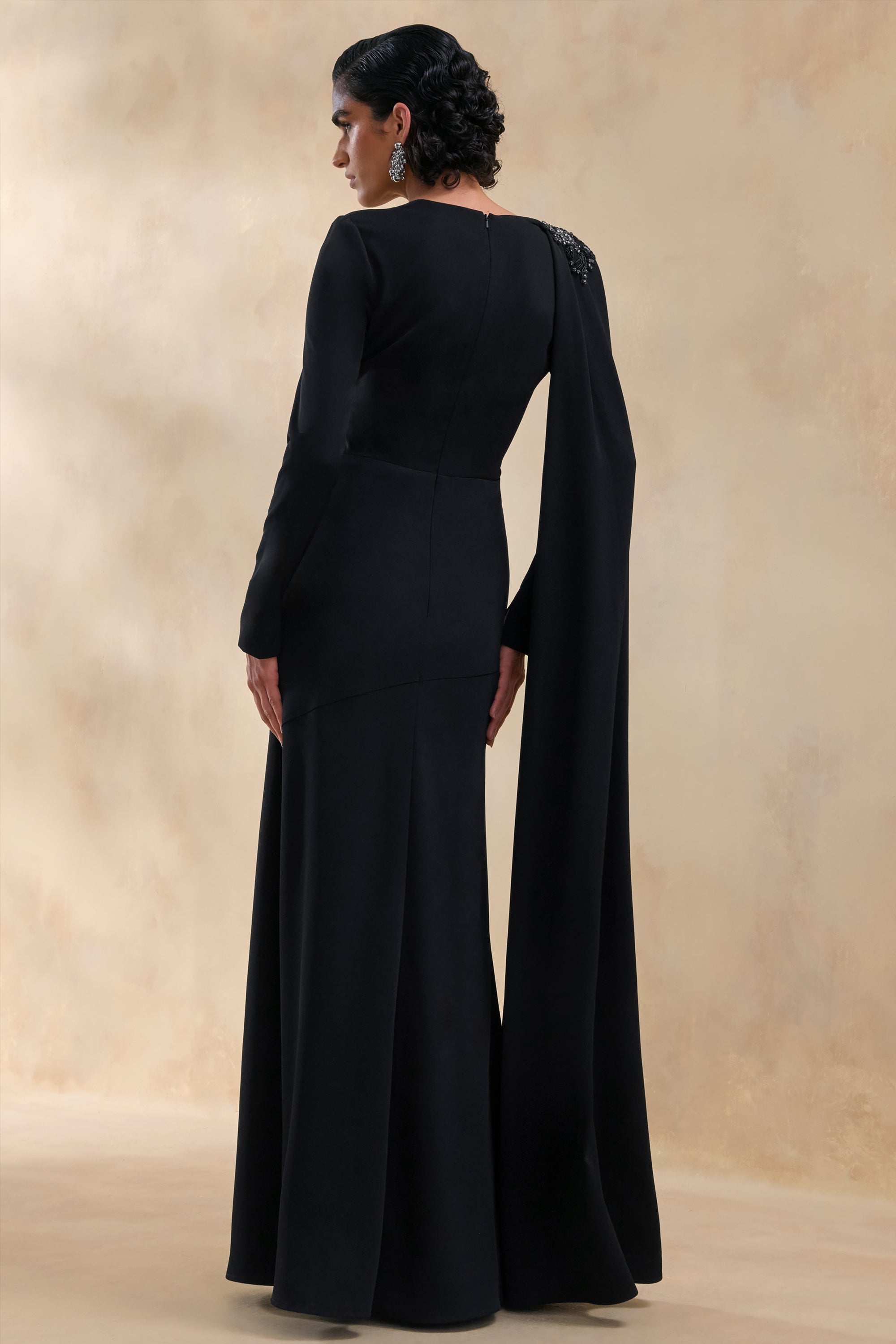 ECM_HR_CL137033002---Reese-_-Black-High-Neck-Maxi-Dress-With-Embellished-Detail-and-Sash-2.jpg