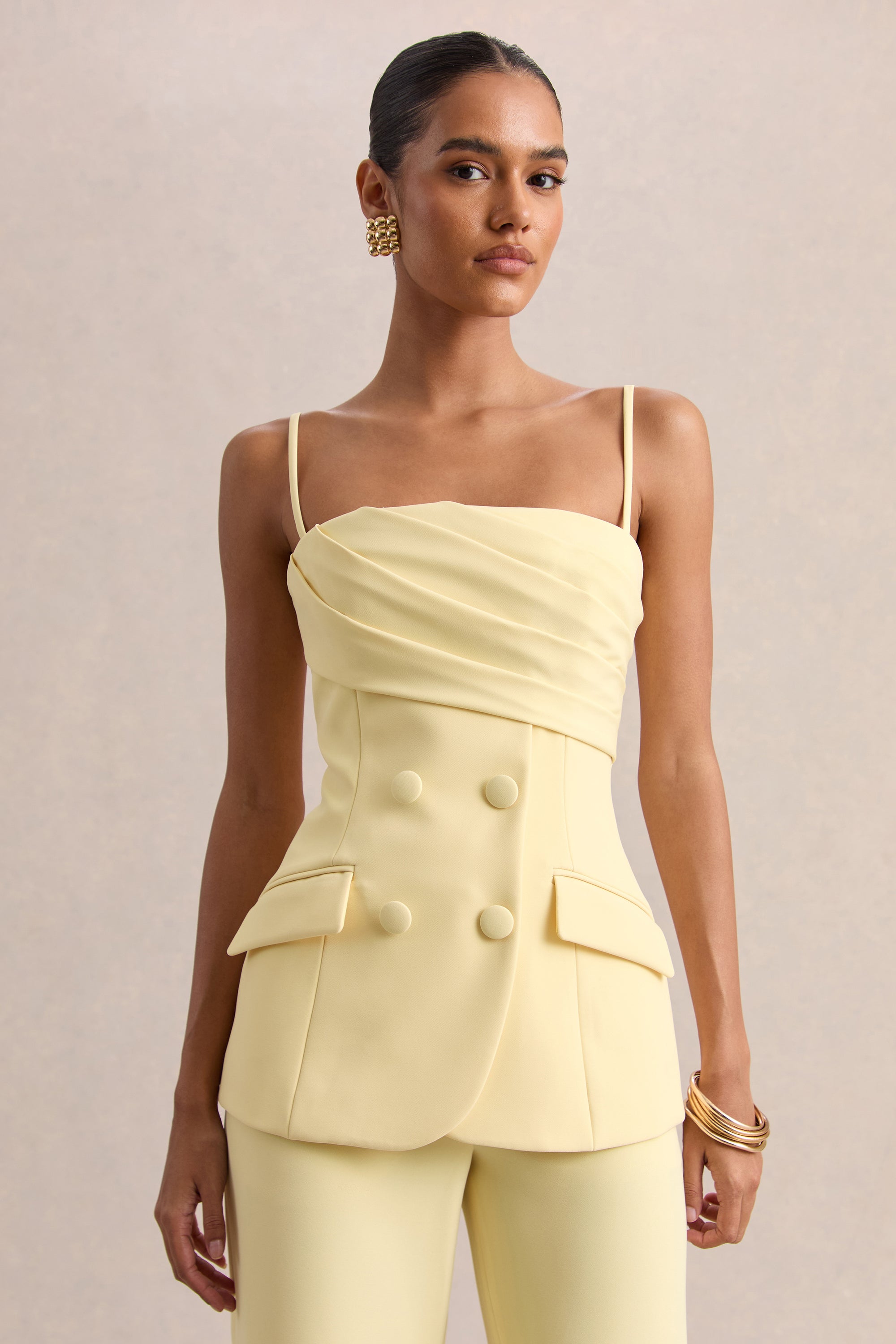 ECM_HR_CL137127121 Lunivra Lemon Square-Neck Tailored Top 6.jpg