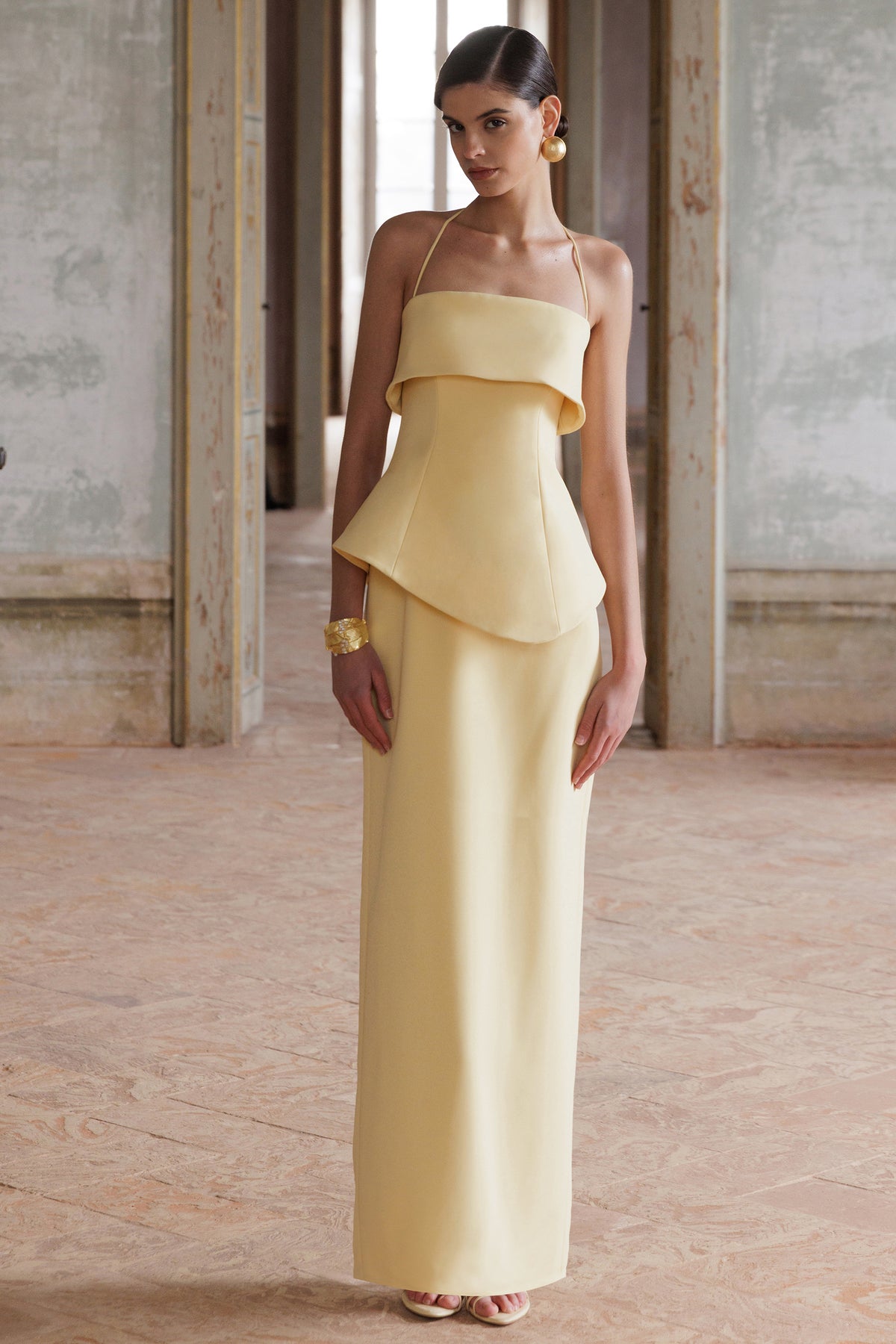 Fran Lemon Square-Neck Corset Maxi Dress – Club L London