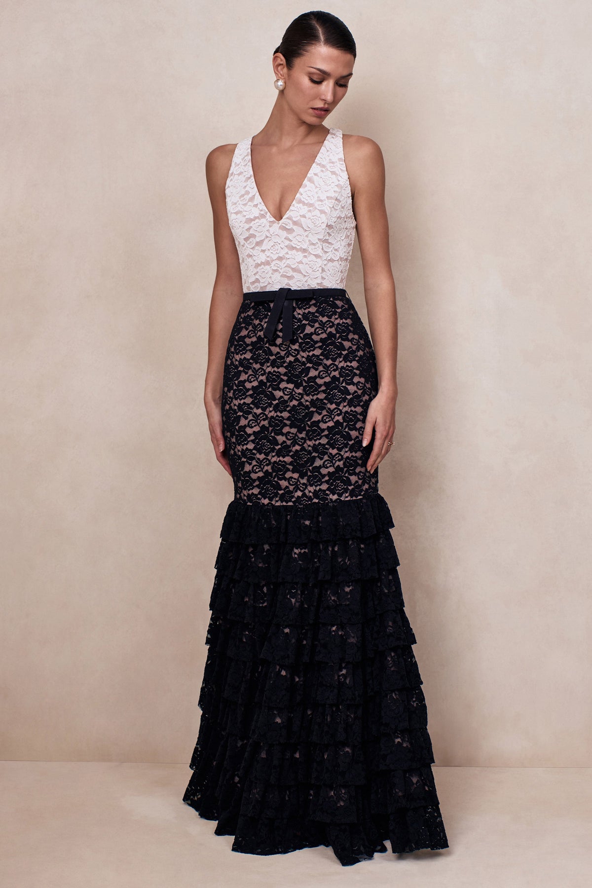 Isoria Black And White Lace Halter-Neck Maxi Dress With Bow Detail Club L London - SA Isoria Black And White Lace Halter-Neck Maxi Dress With Bow Detail Club L London - SA