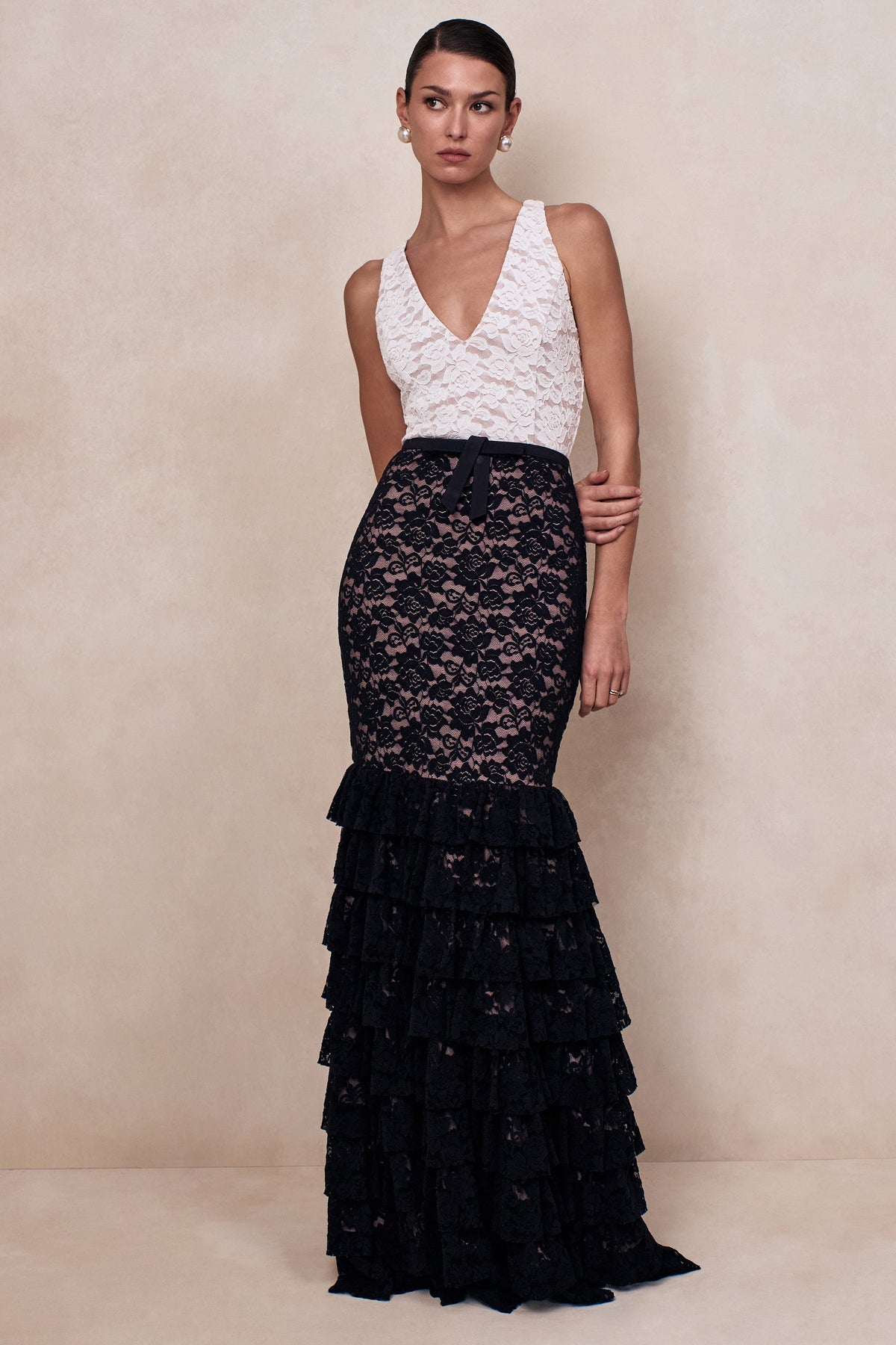 Isoria Black And White Lace Halter-Neck Maxi Dress With Bow Detail Club L London - SA Isoria Black And White Lace Halter-Neck Maxi Dress With Bow Detail Club L London - SA
