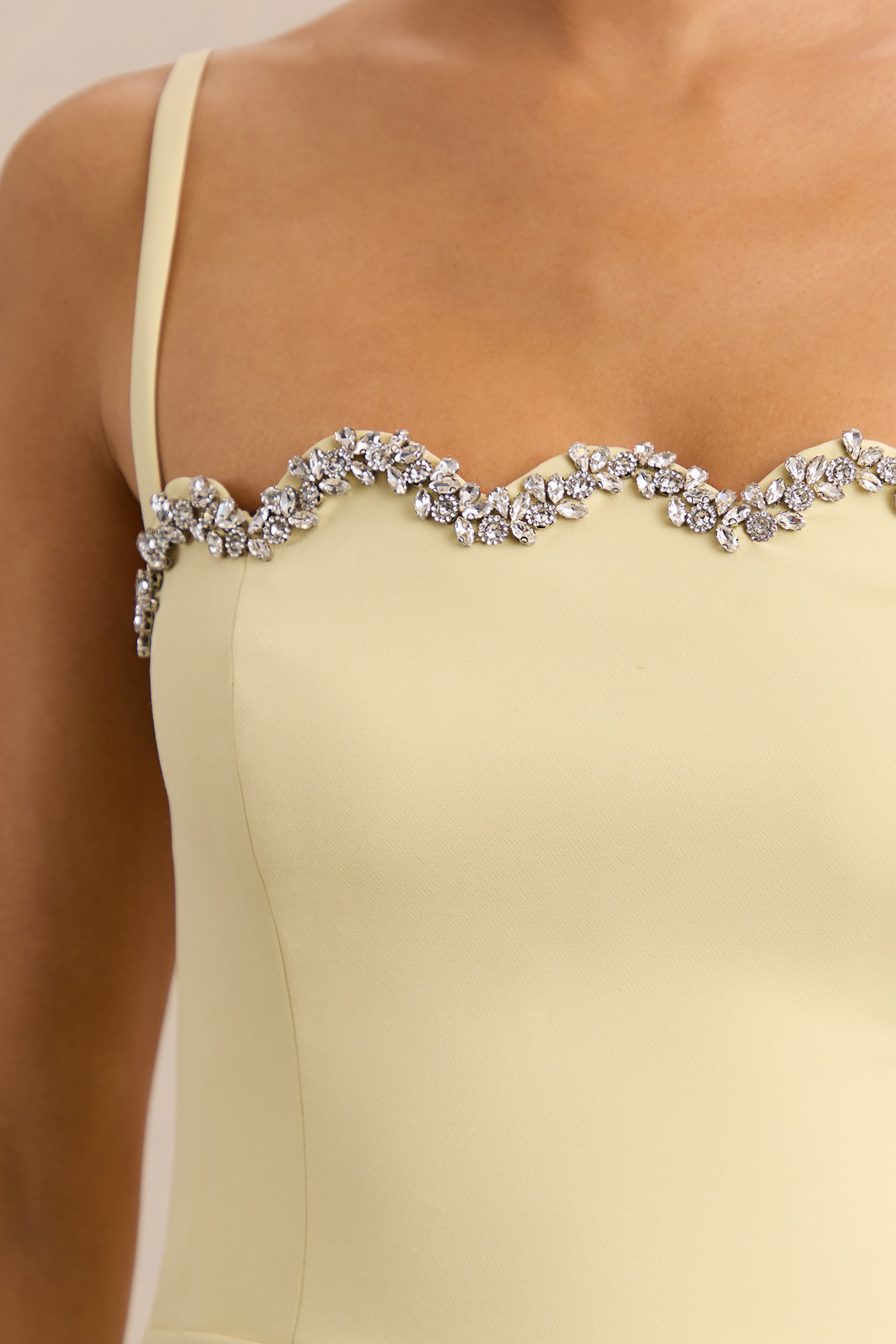 Evoria-_-Lemon-Scalloped-Square-Neck-Midi-Dress_06.jpg