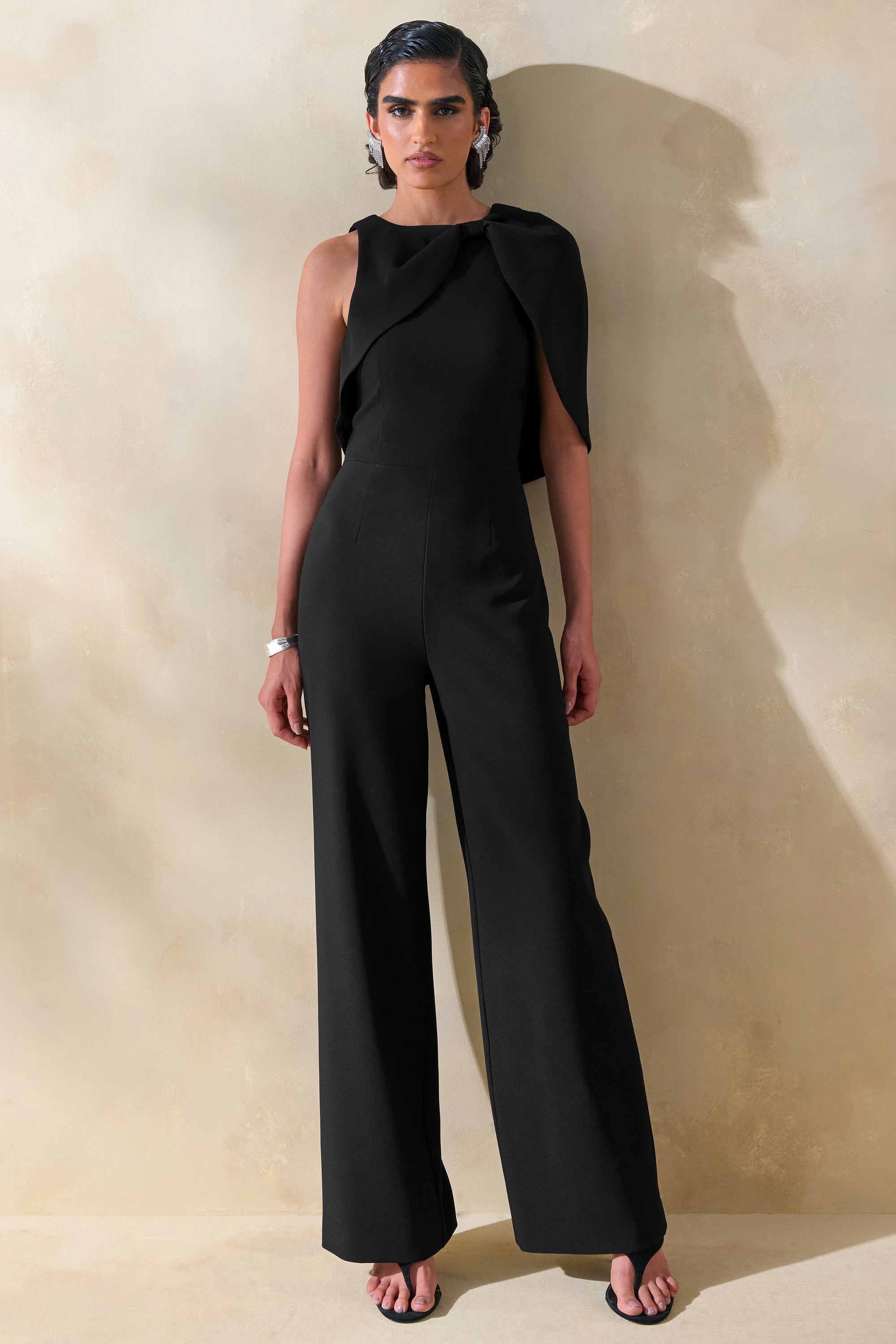 ECM_HR_CL137292001 - Quinley _ Black Asymmetric-Neck Jumpsuit With Cape-Sleeve 3.jpg