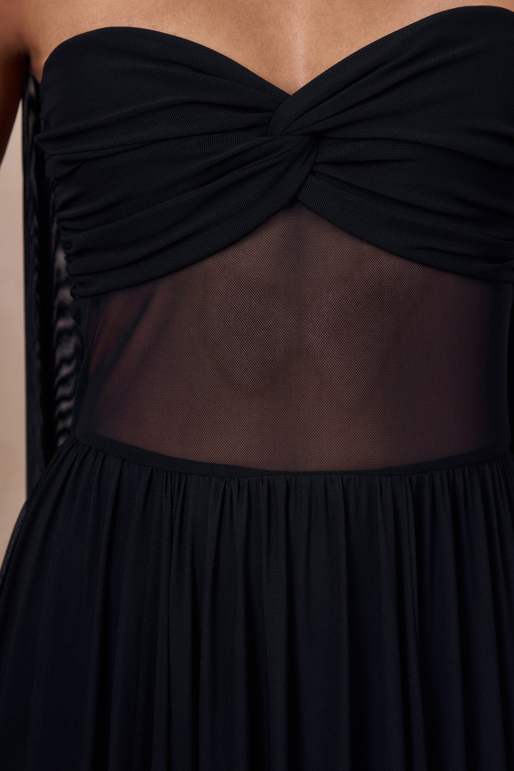 ECM_HR_CL137298001 - Lyvoria | Black Bandeau Maxi Dress With Mesh-Detail And Scarf 4.jpg