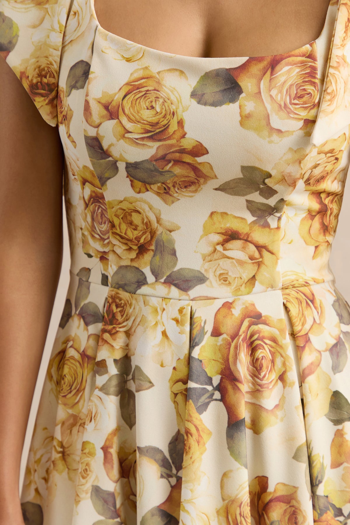 ECM_HR_CL137339124---Mena---Lemon-Rose-Print-Square-Neck-Midi-Dress-With-Bow-Sleeves-5.jpg