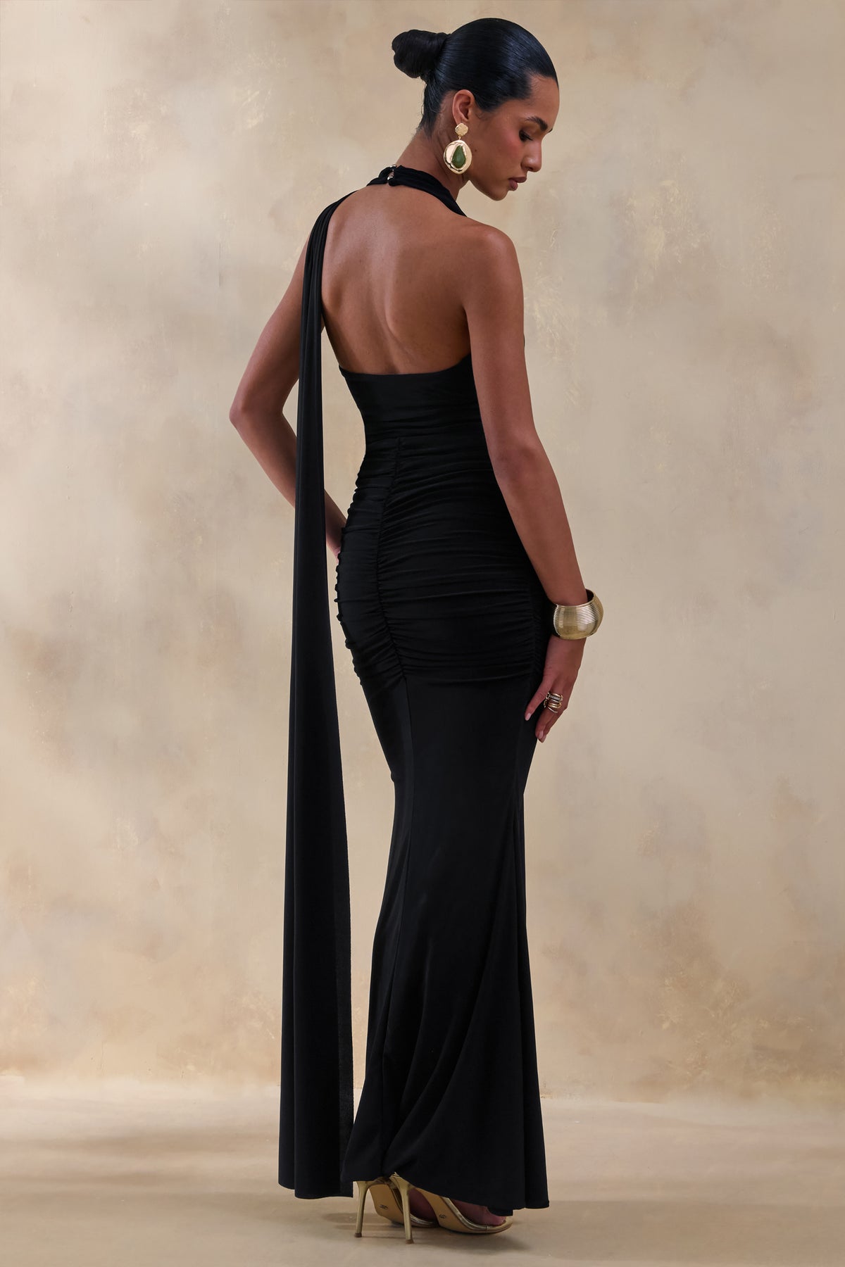 Roselani Black Halter-Neck Maxi Dress With Open-Back Club L London - SA Roselani Black Halter-Neck Maxi Dress With Open-Back Club L London - SA