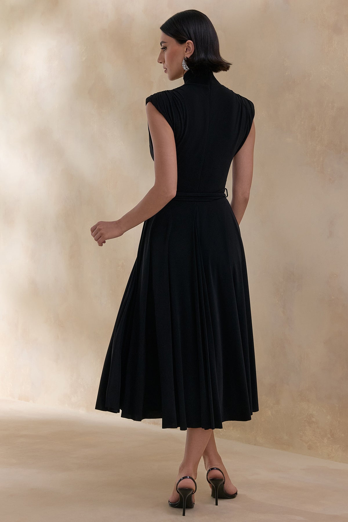 CL13760900106_ECM_HR_CL137609001_Roselena___Black_High-Neck_Midi_Dress_3