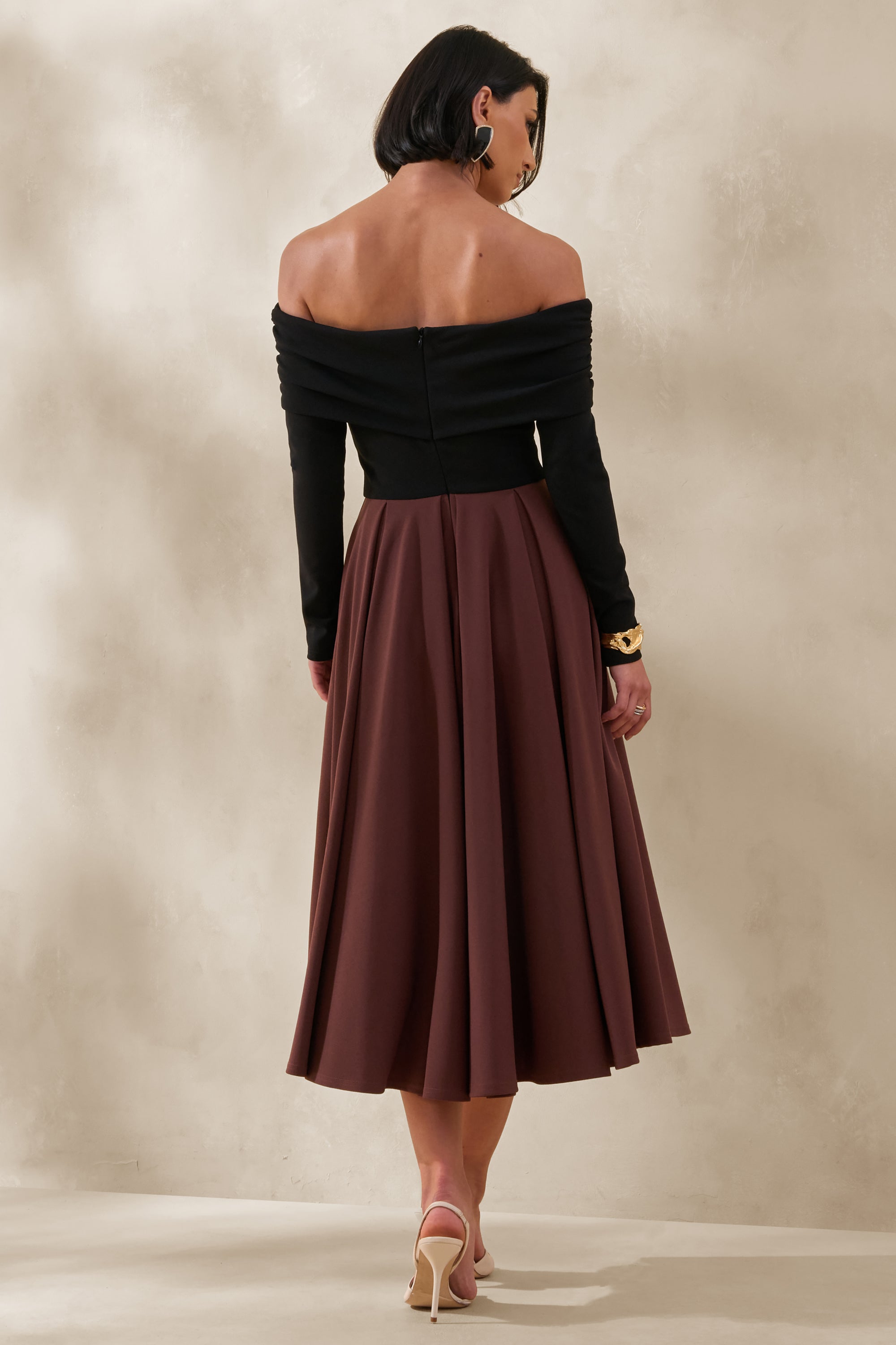ECM_HR_CL137613022---Frederica-_-Black-And-Brown-Bardot-Neck-Midi-Dress2.jpg