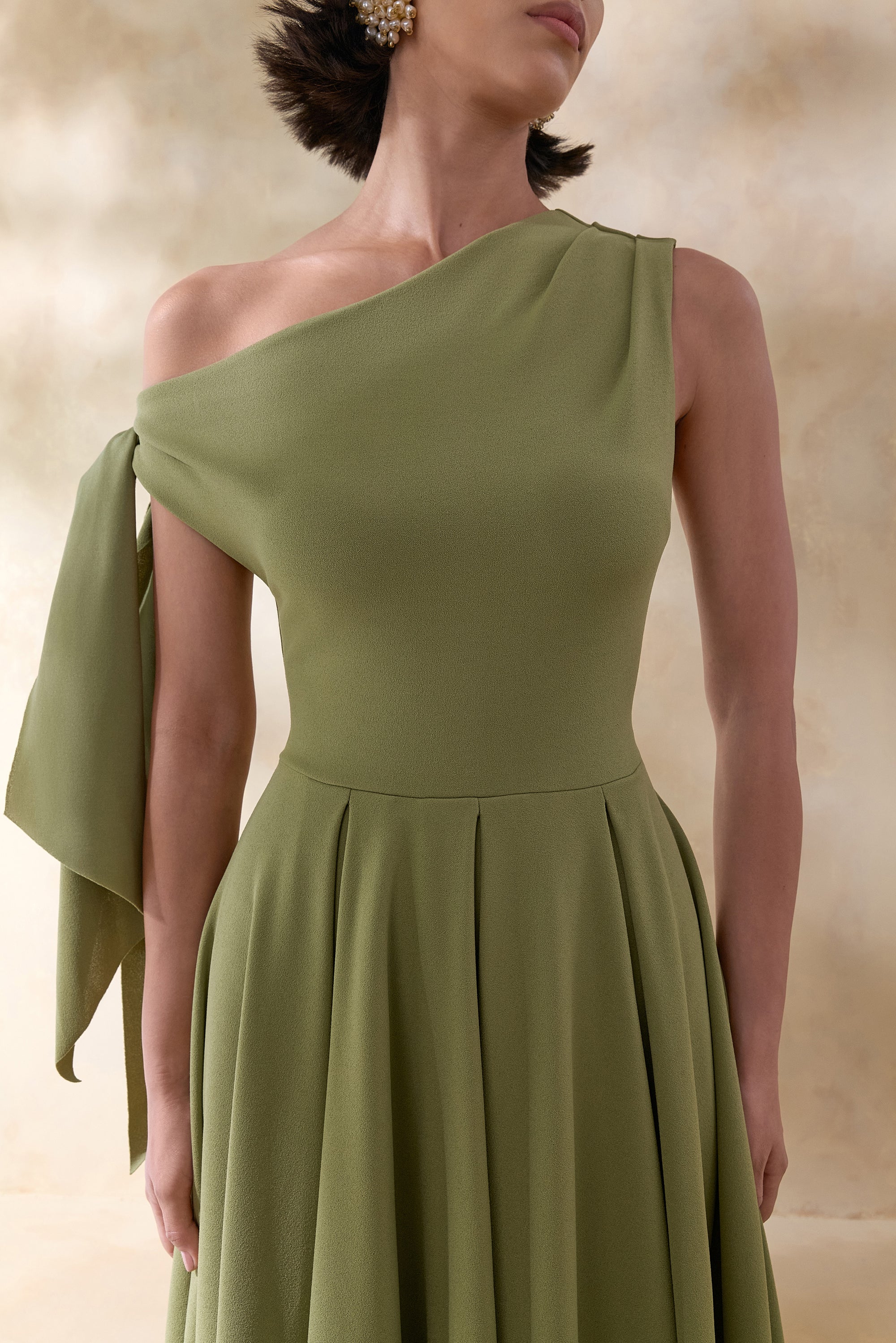 ECM_HR_CL137614031 Daring _ Olive Asymmetric-Neck Midi Dress With Knot-Detail6 (1).jpg