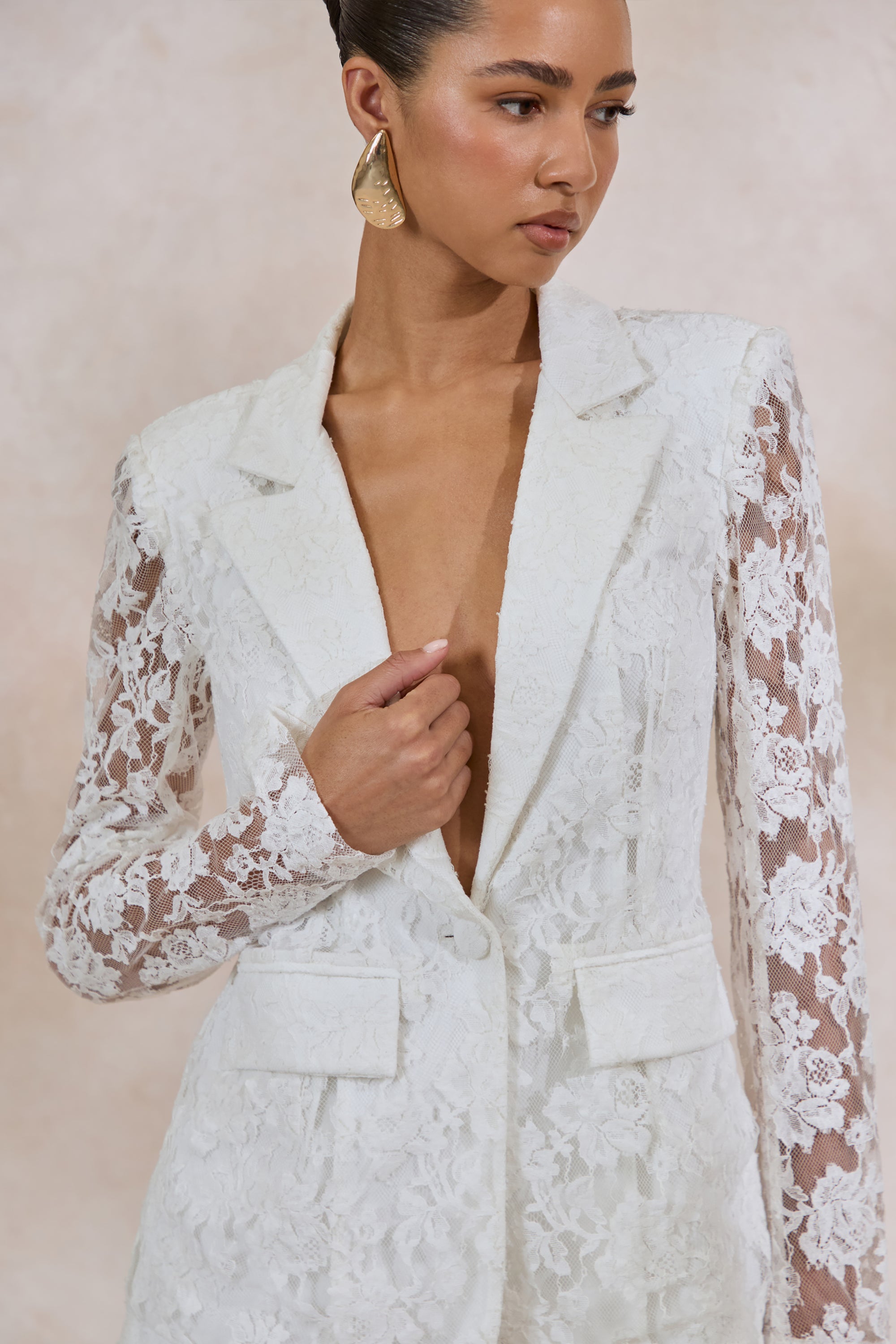 ECM_HR_CL137795110---Viloria-_-White-Lace-Wide-Leg-Trousers-+-CL137796110---Vergia-_-White-Lace-Tailored-Blazer-6.jpg