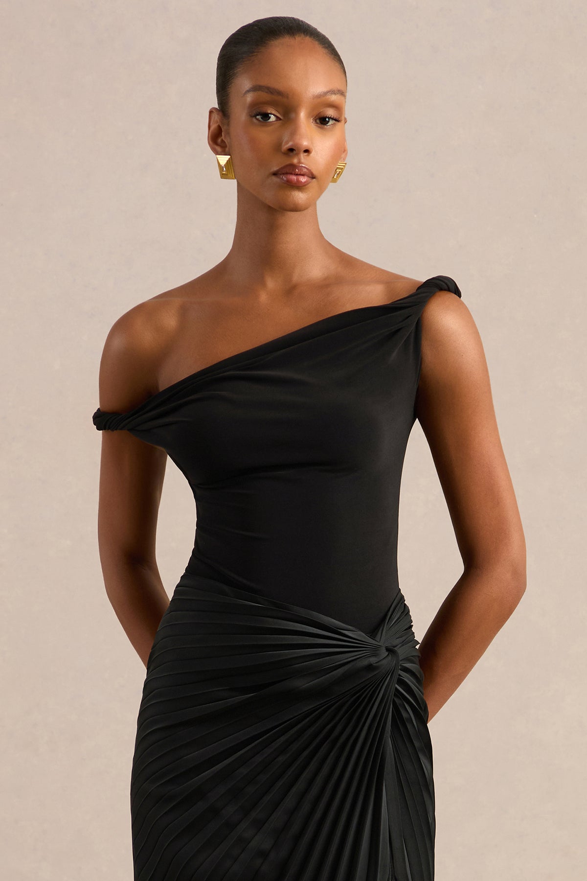 CL137817001 - Kesia | Black Twisted Asymmetric Bodysuit0.jpg
