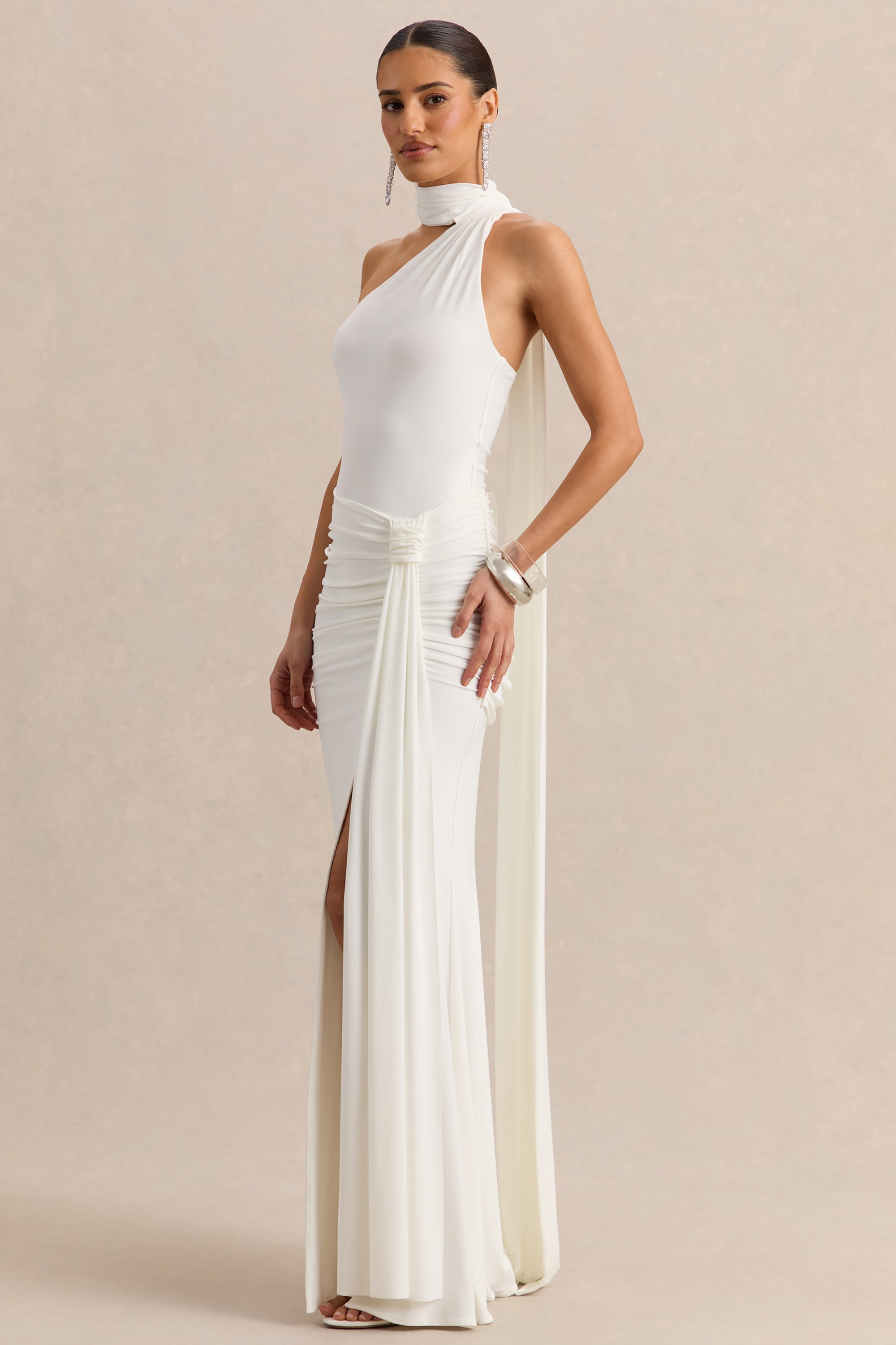ECM_HR_CL137841110---Eowyn-_-White-Ruched-Maxi-Skirt-With-Front-Split-0.jpg