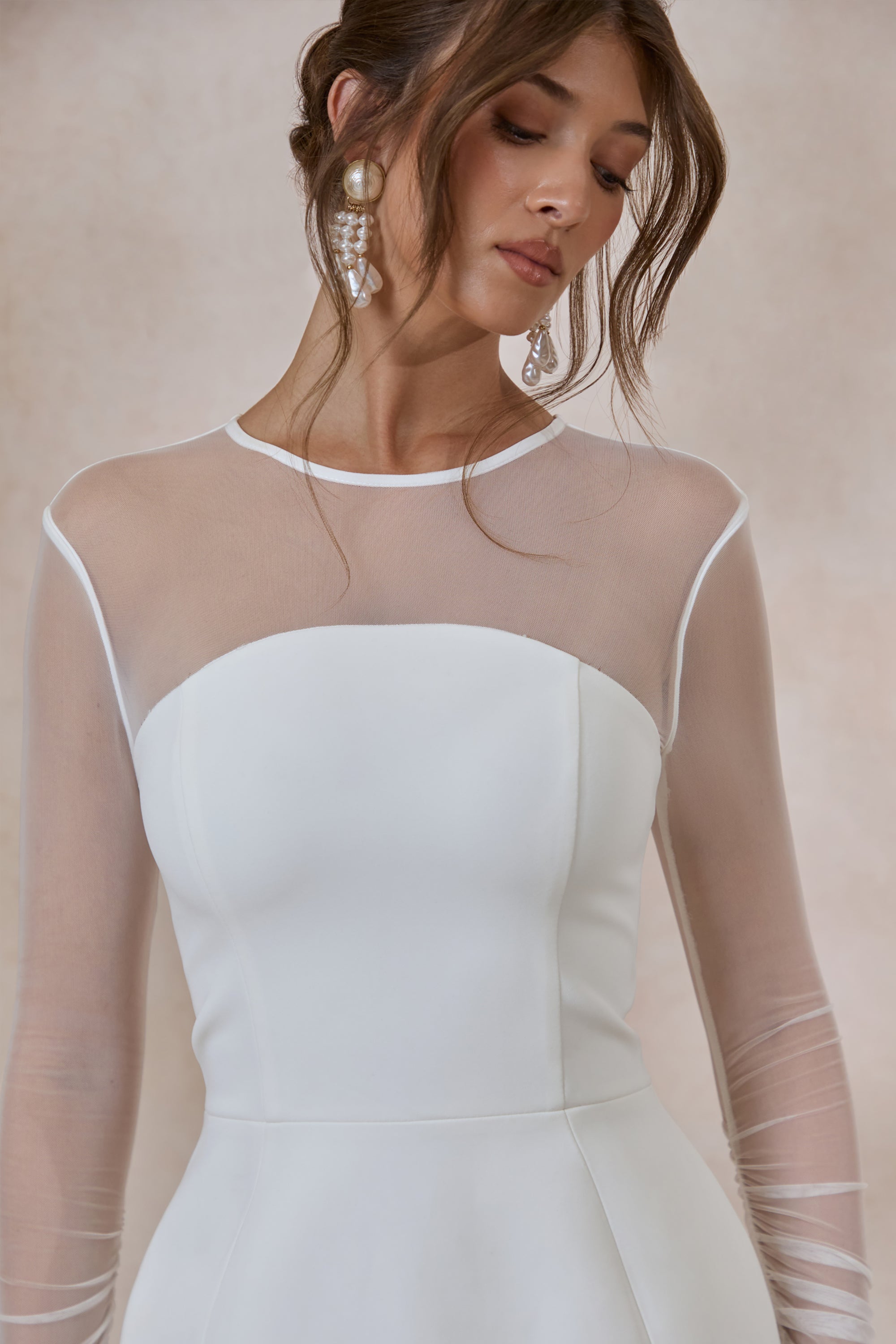 ECM_HR_CL137846110---Unveila-_-White-Crew-Neck-Mini-Dress-With-Mesh-Detailing-6.jpg