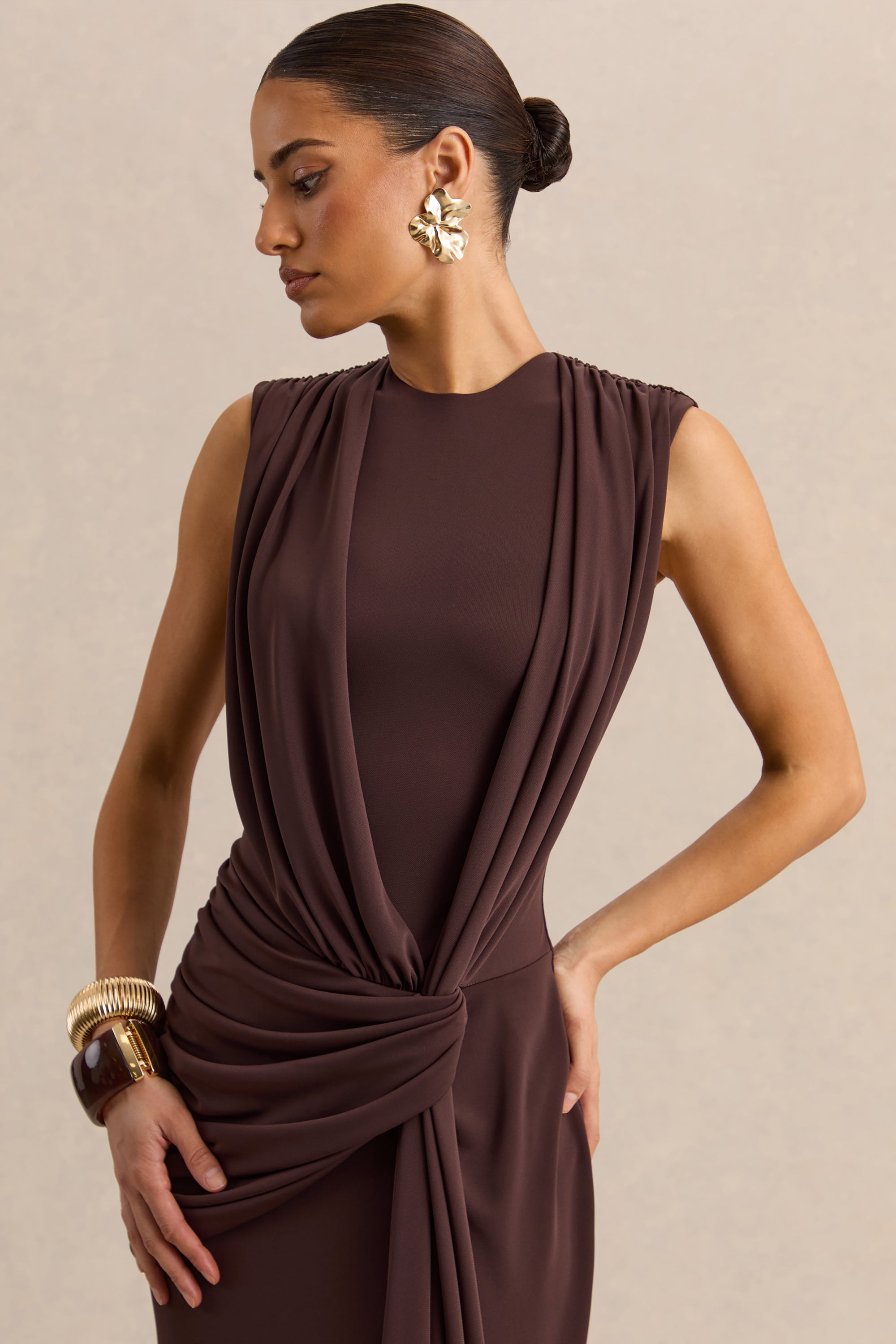 ECM_HR_CL137865021---Blythia---Brown-Round-Neck-Maxi-Dress-With-Gathered-Detailing--1.jpg