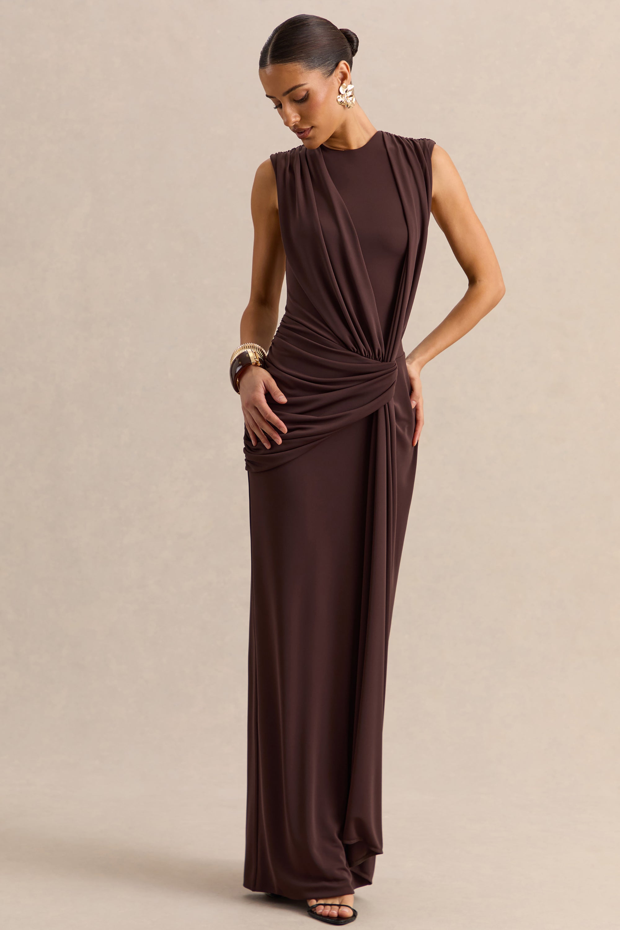 ECM_HR_CL137865021---Blythia---Brown-Round-Neck-Maxi-Dress-With-Gathered-Detailing--4.jpg