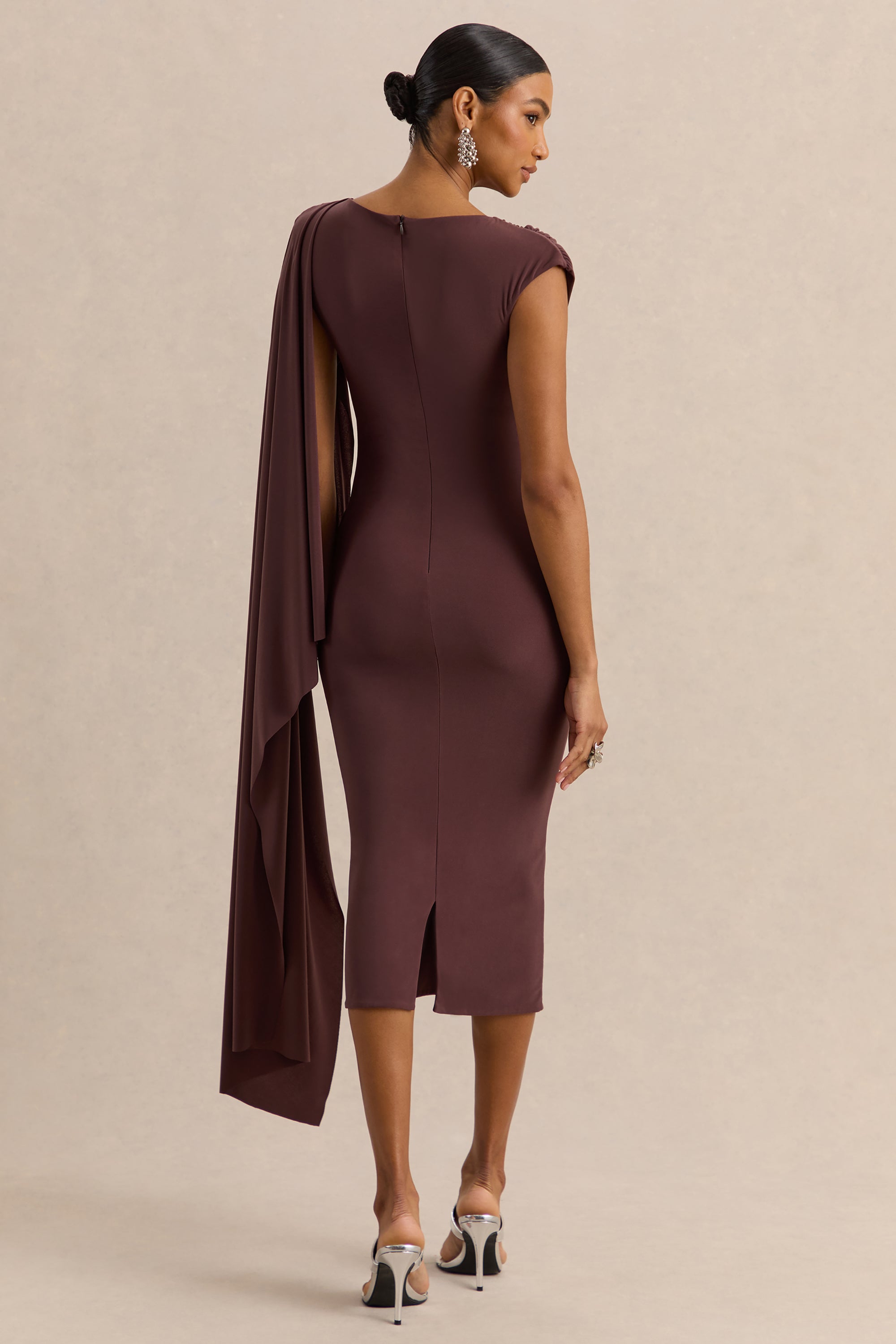CL137869021---Kamoria---Brown-Round-Neck-Midi-Dress-With-Cape-Sleeve---48.jpg