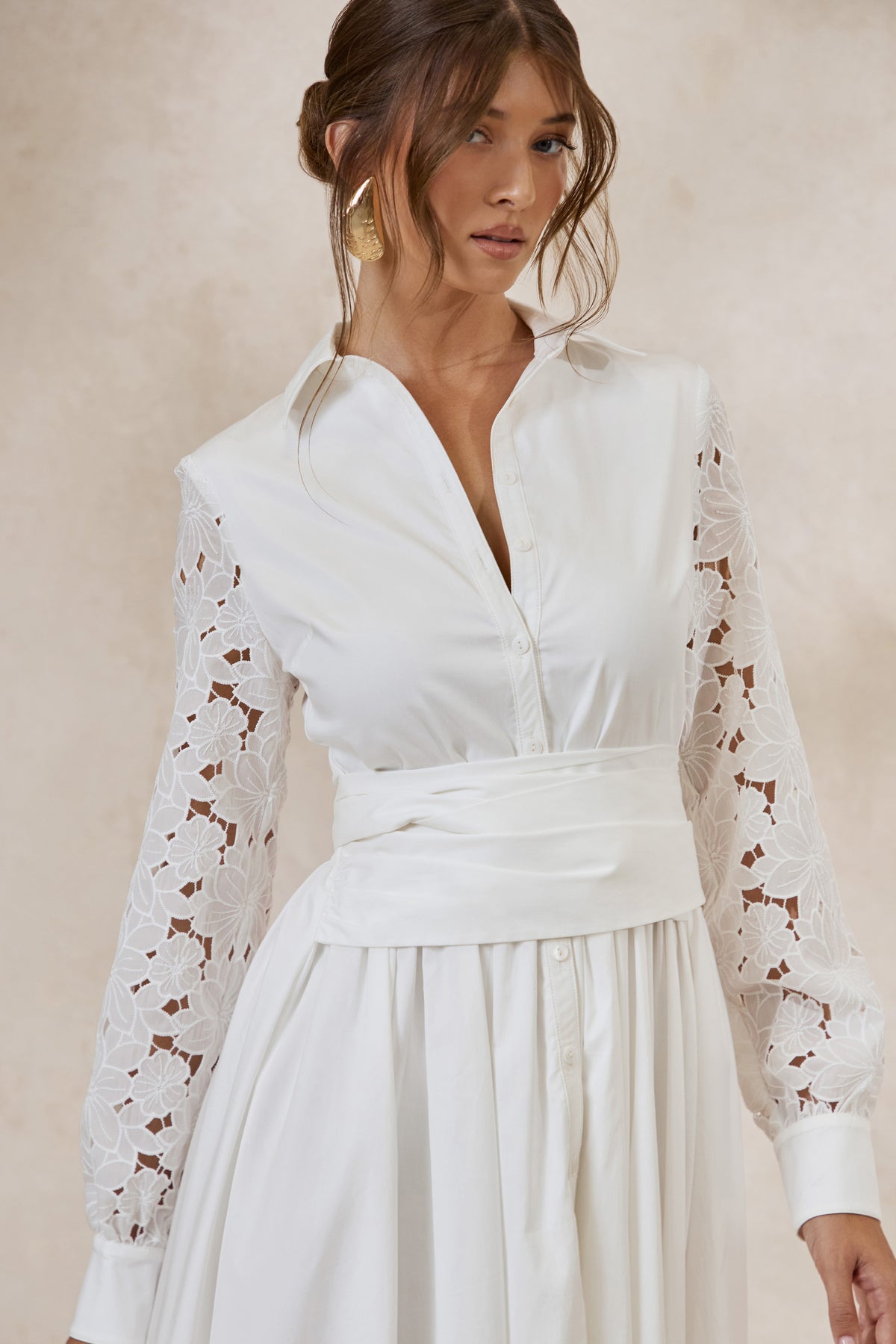ECM_HR_CL137928110 - Zalynne _ White Collared-Neck Midi Dress3.jpg