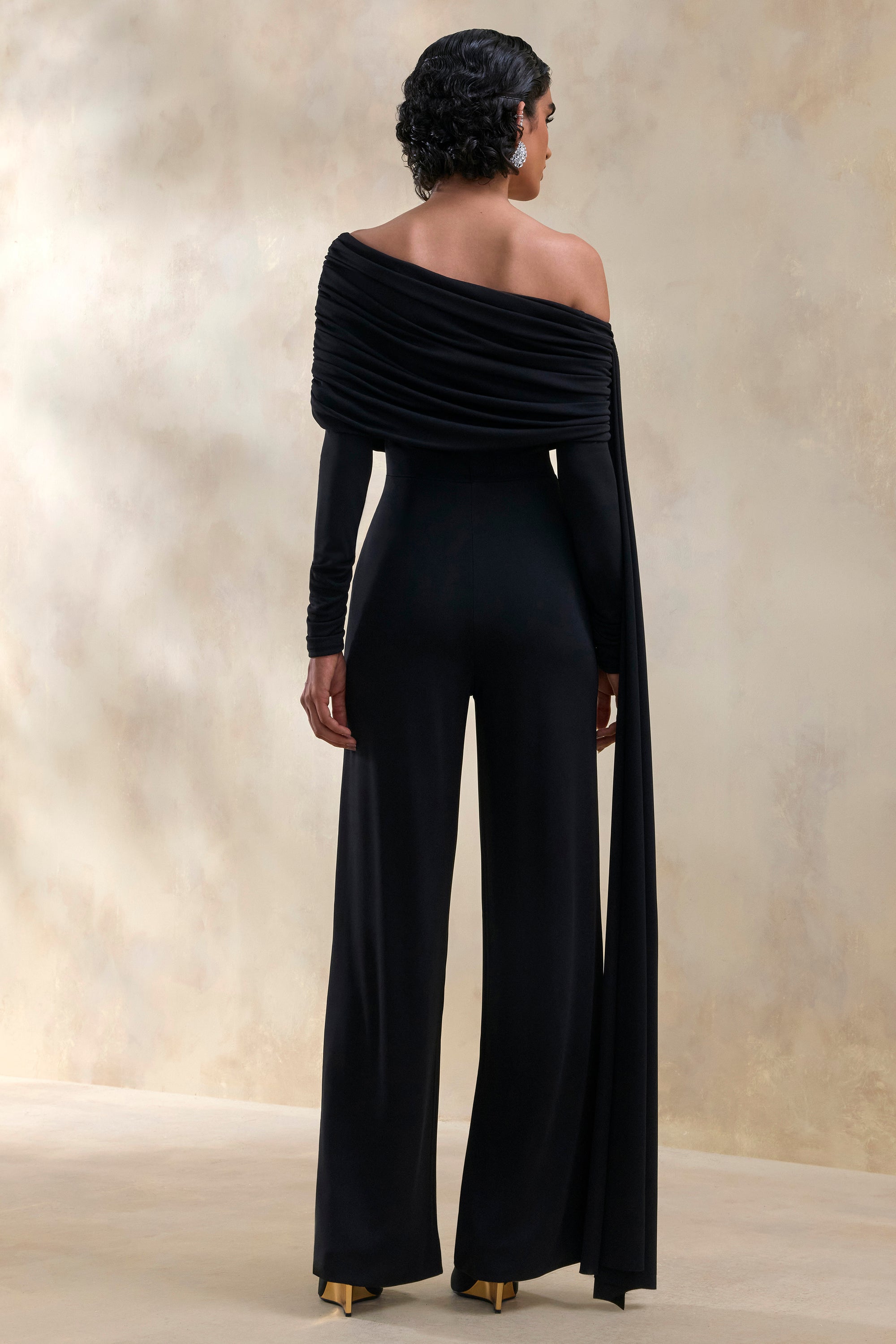 ECM_HR_CL138036001 - Elova _ Black Bardot-Neck Jumpsuit With Sash 2.jpg