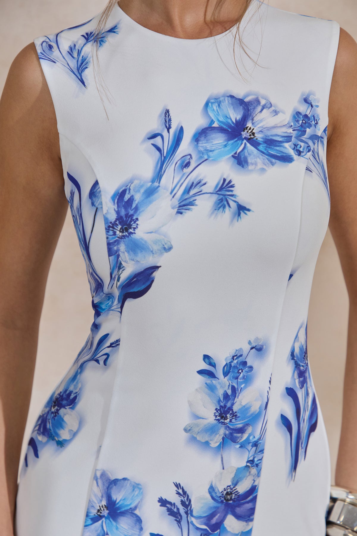 ECM_HR_CL138566153 - Isalyn _ Blue Floral Print Round-Neck Midi Dress With Asymmetric Hemline4.jpg
