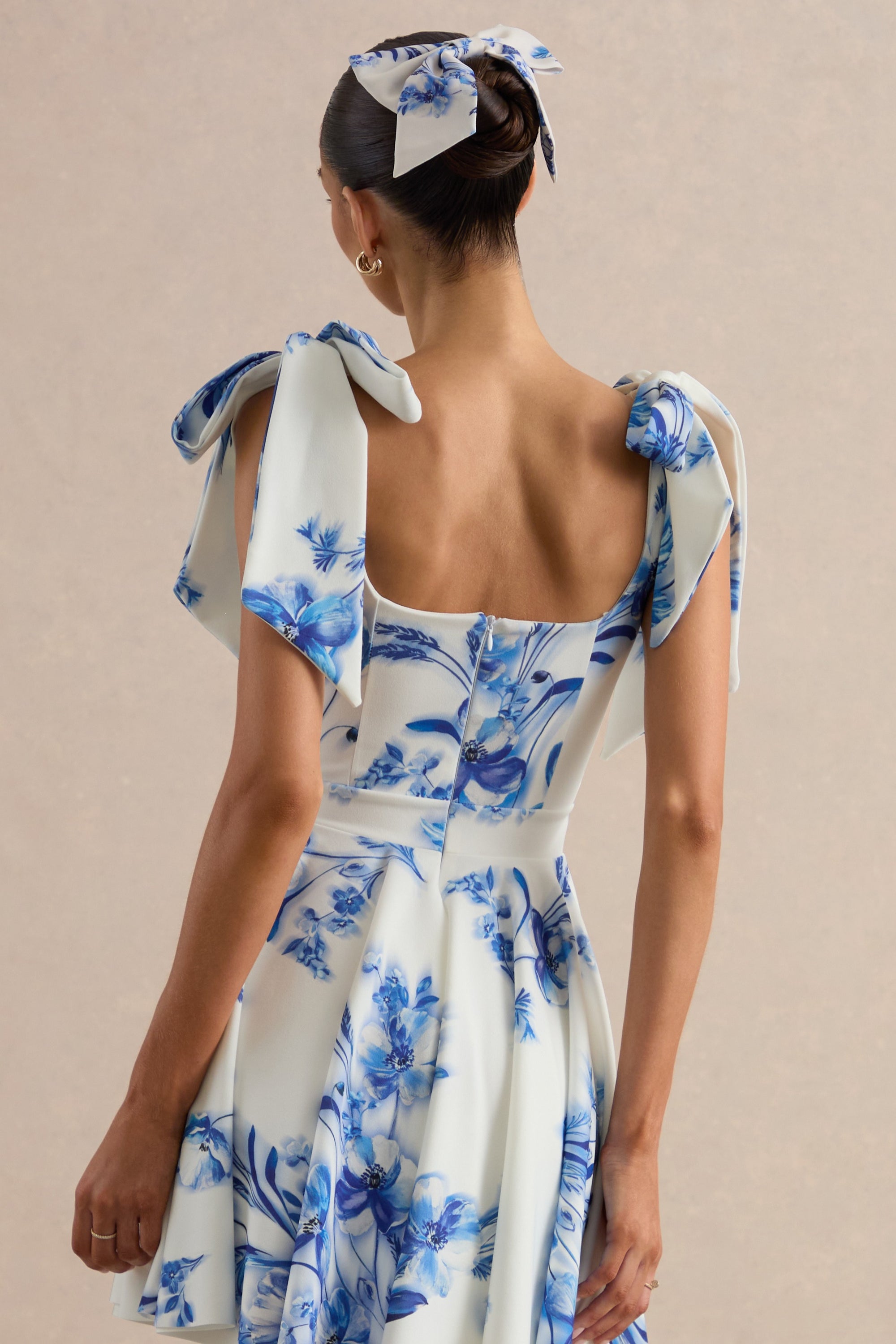 ECM_HR_CL138596110 - Tullia | Blue and White Floral Print Hair Bow0.jpg