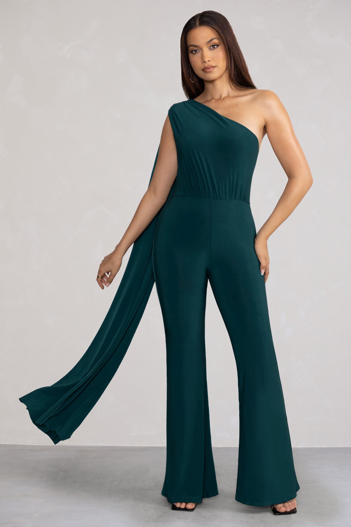 WB_BR_CC_HR_CL123778-AuroraDeepGreenOneShoulderCapeSleeveJumpsuit3