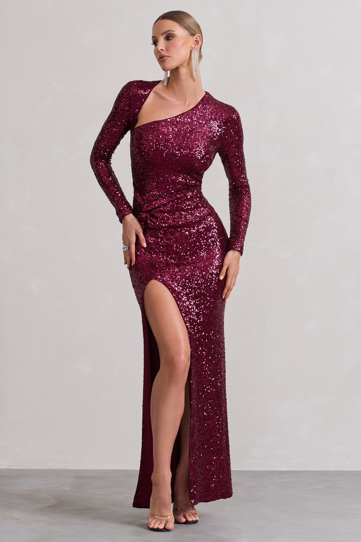 Remarkable | Burgundy Sequin Long-Sleeved Twisted Maxi Dress