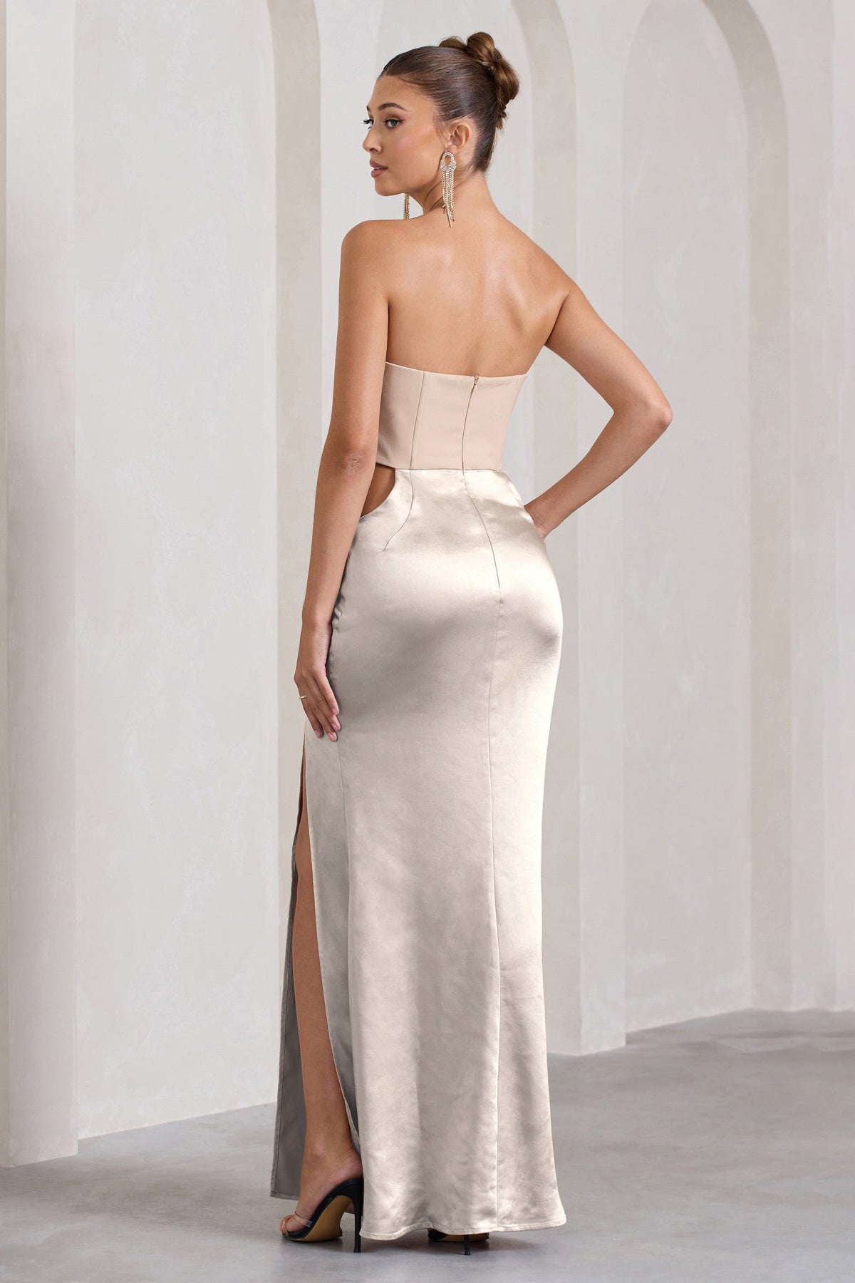 WB_CC_HR_CL128940030-ChampagneShowersNudeSatinStraplessSplitMaxiDress6