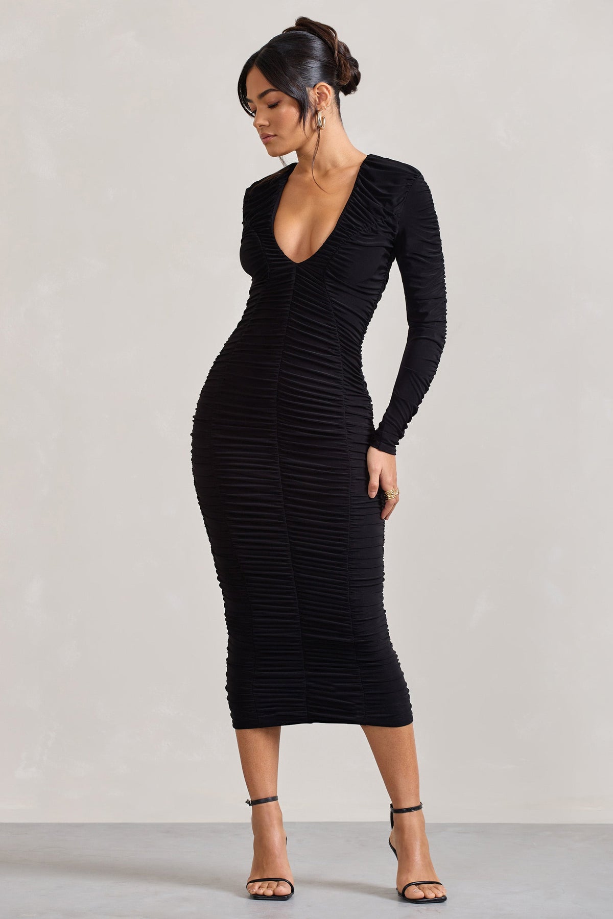 Elisabeth | Black V-Neck Long-Sleeved Midi Dress