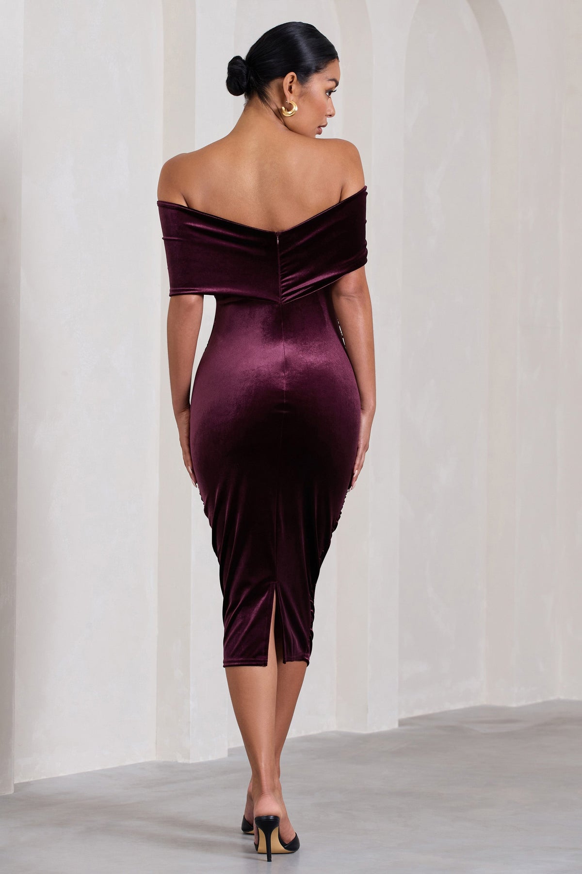 Alyssa | Port Velvet Maternity Bardot Bow Maternity Midi Dress with Ruching