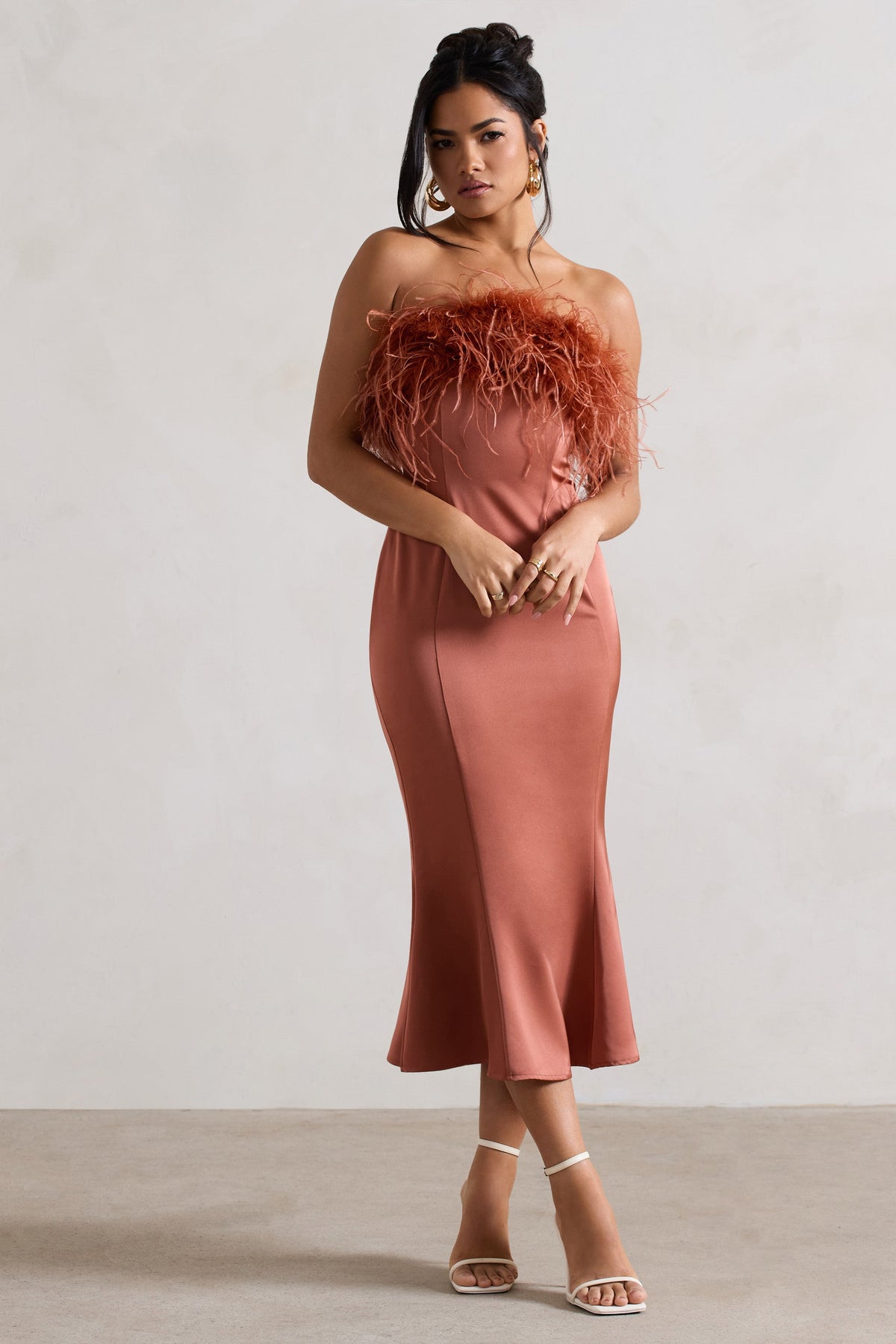 WB_CL129973012-OneAndOnlyRustSatinFeatherTrimMidiDress3