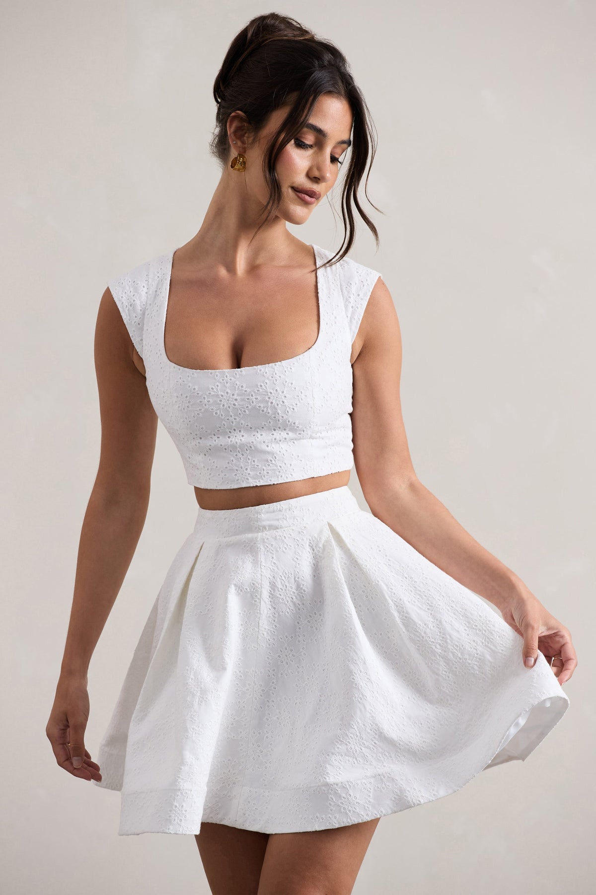 Estela | White Lace Square-Neck Crop Top