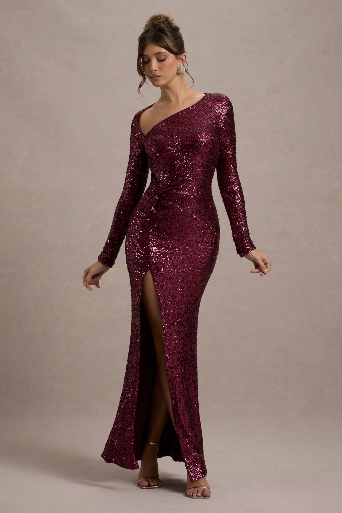 Remarkable | Burgundy Sequin Long-Sleeved Twisted Maxi Dress