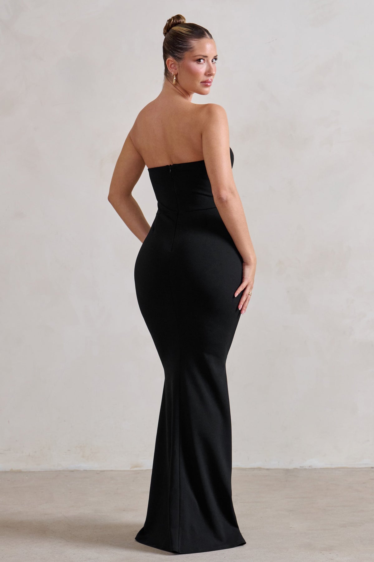 Carrie | Black Sweetheart Neckline Maxi Dress With Statement Tie