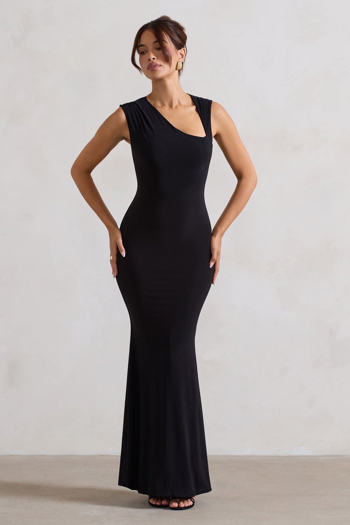 Behind The Scenes | Black Sleeveless Cut-Out Maxi Dress