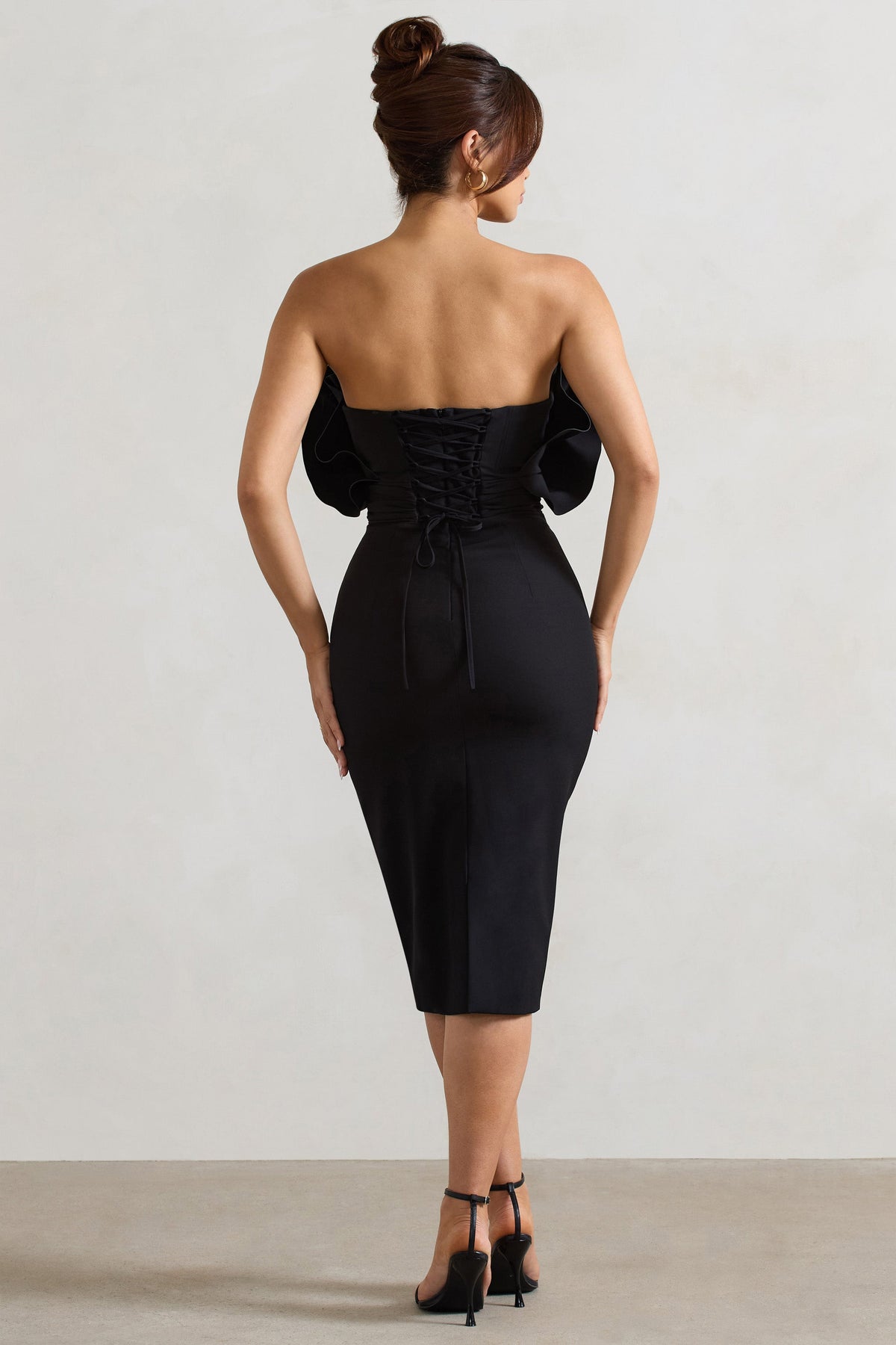 Oria | Black Ruffled Strapless Midi Dress