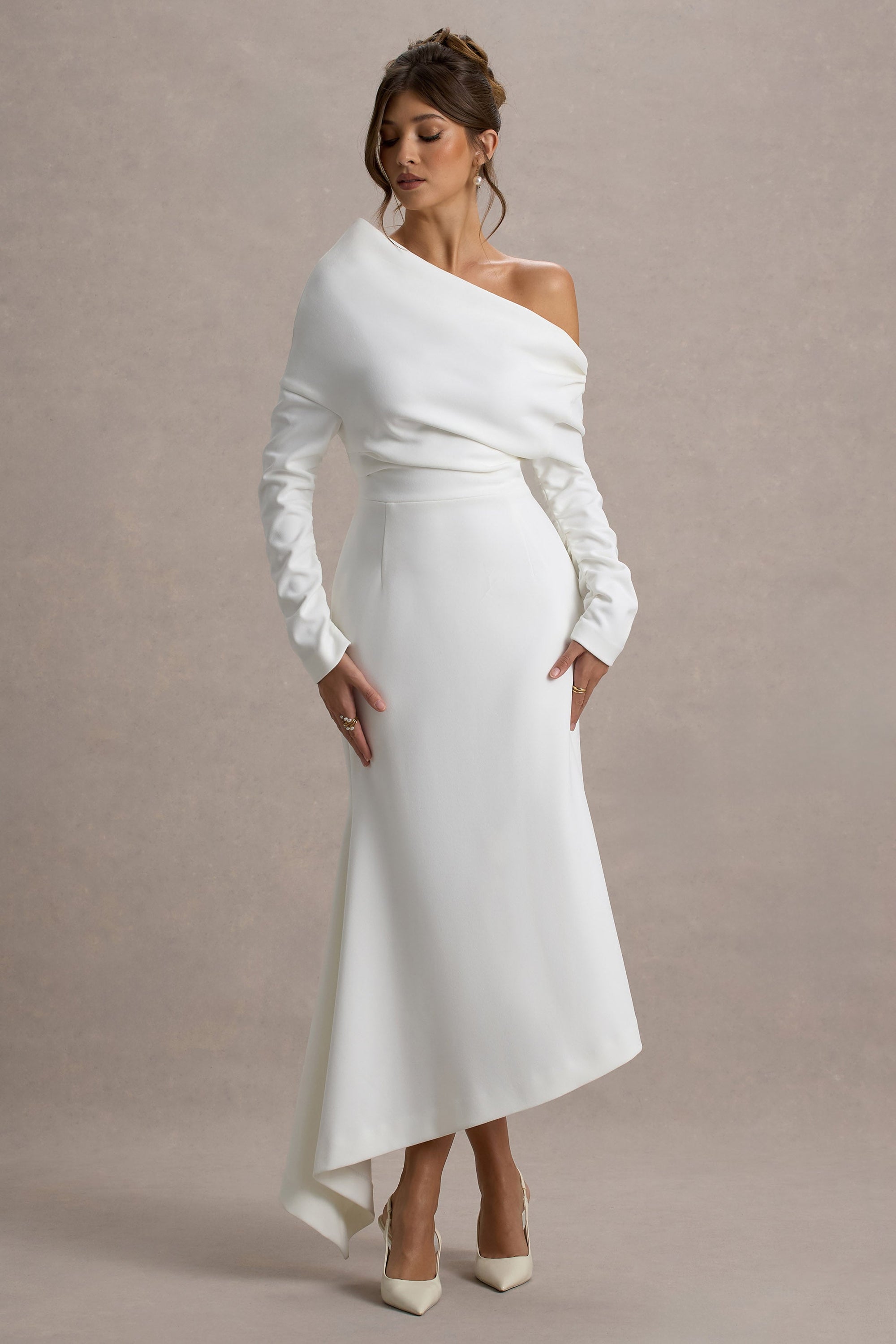 Lou | White One-Shoulder Asymmetric Maxi Dress – Club L London