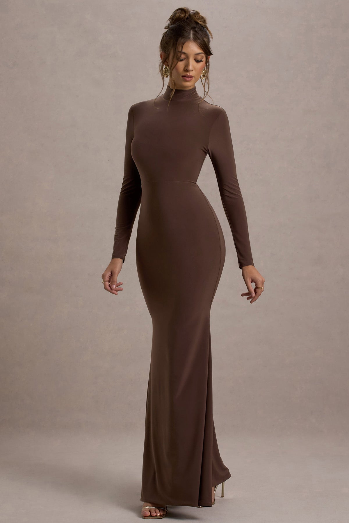 Tova | Chocolate High-Neck Long-Sleeve Maxi Dress