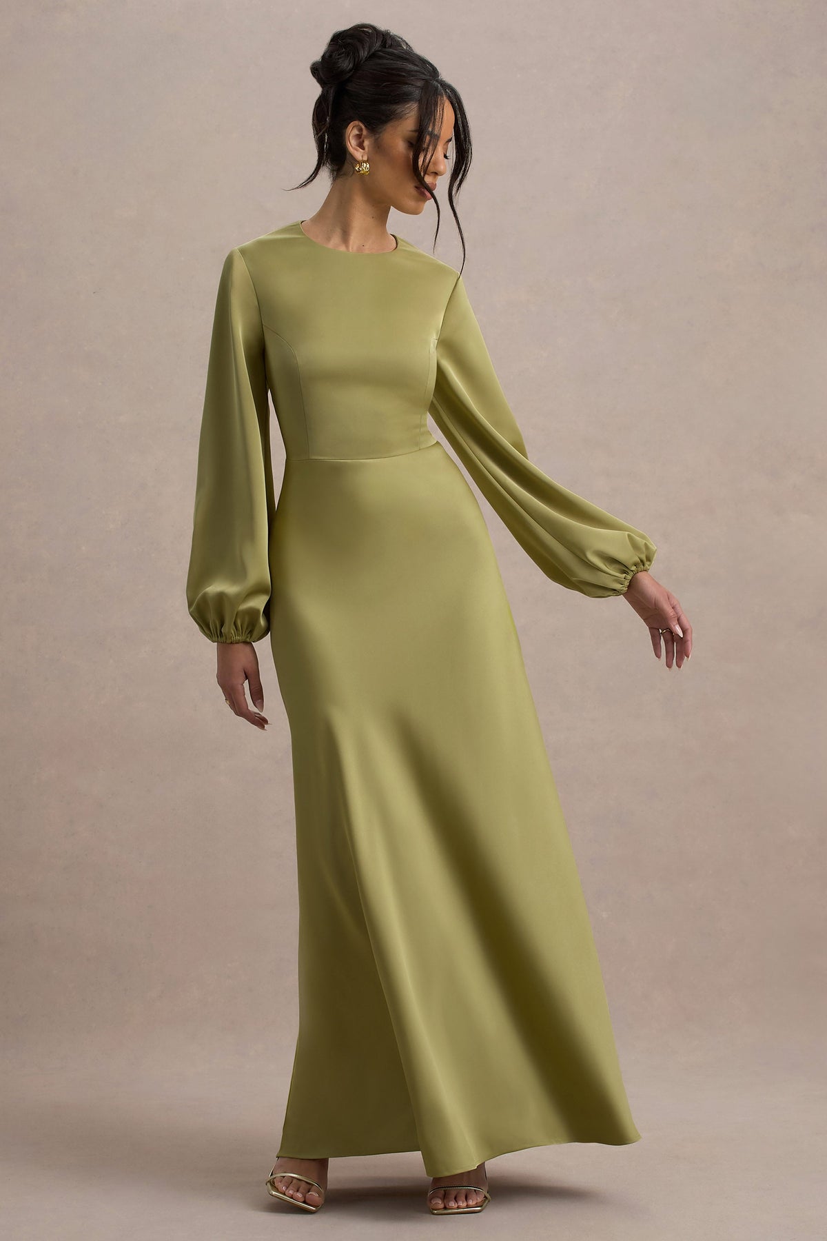 Crawley Light Green Satin Puff-Sleeve Maxi Dress Club L London - SA Crawley Light Green Satin Puff-Sleeve Maxi Dress Club L London - SA