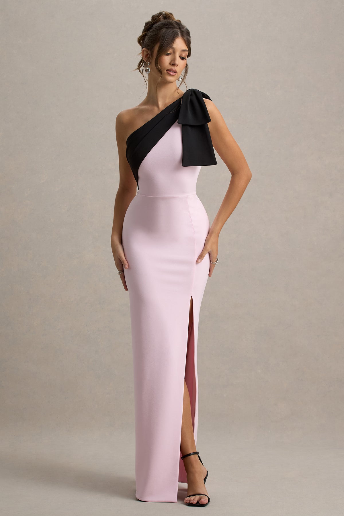 Kiri Pink & Black One-Shoulder Bow Maxi Dress Club L London - SA Kiri Pink & Black One-Shoulder Bow Maxi Dress Club L London - SA