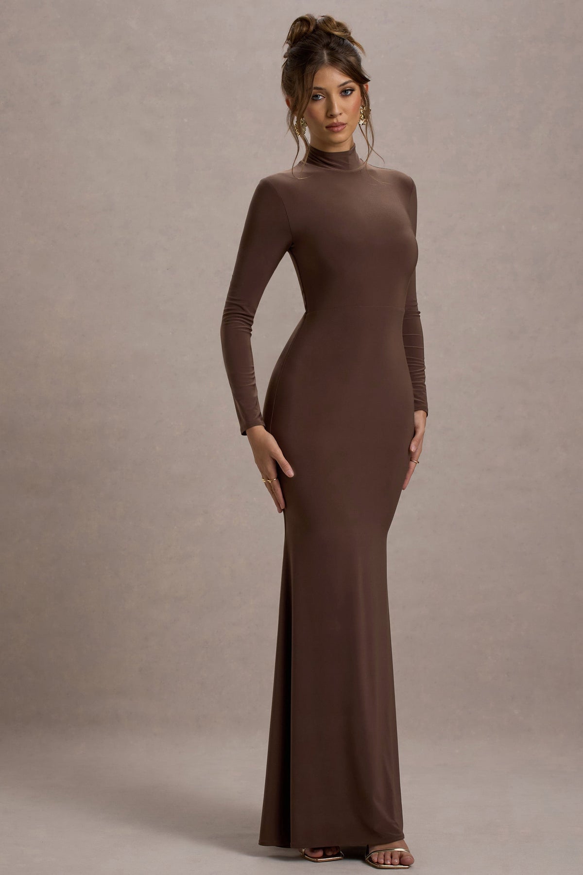 Tova | Chocolate High-Neck Long-Sleeve Maxi Dress