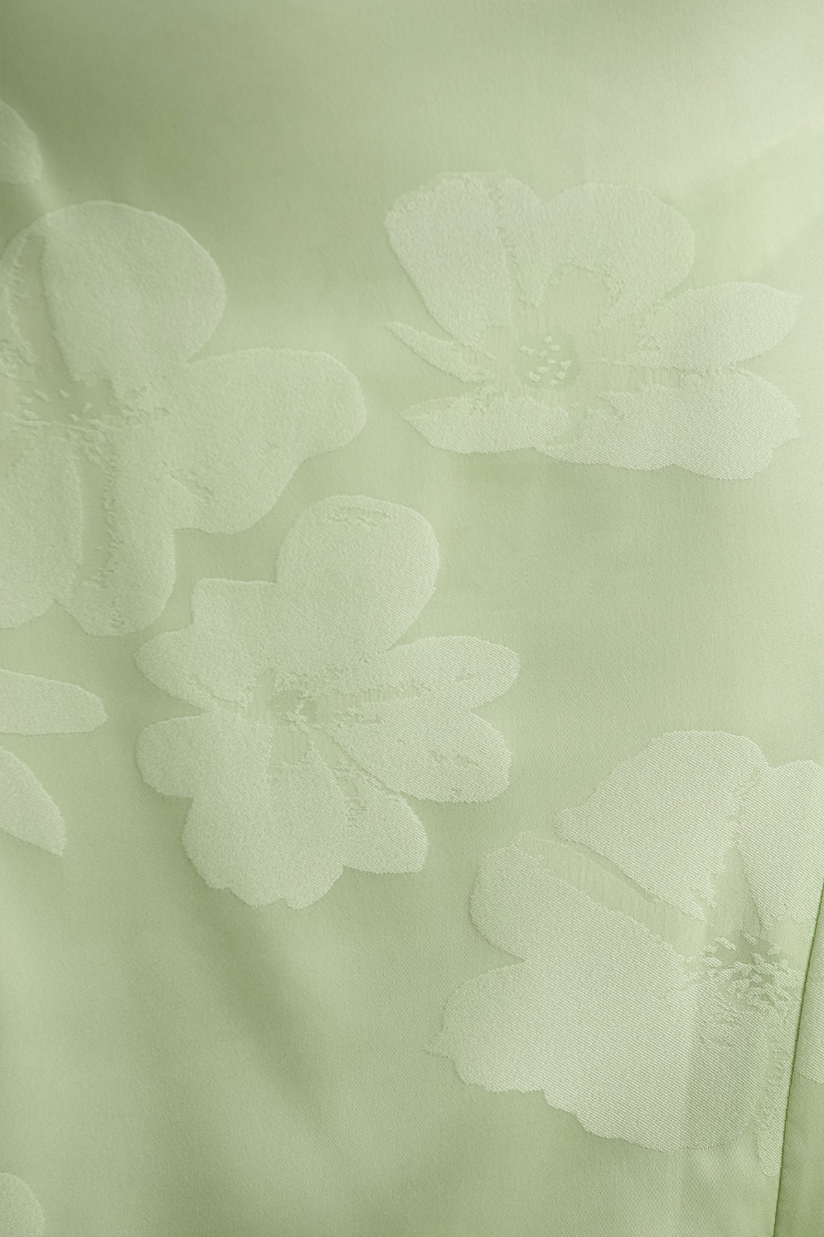 uploaded_image_4_gyzbj