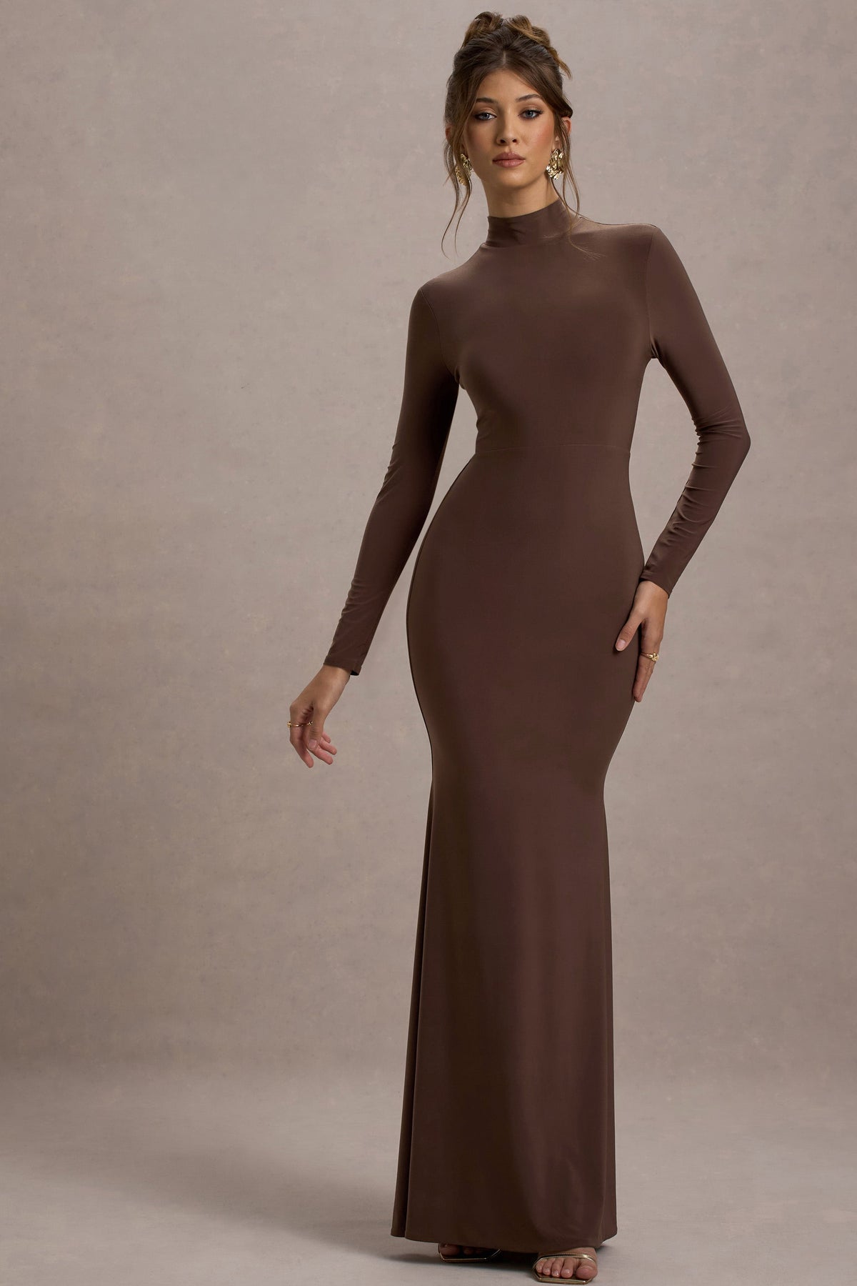 Tova | Chocolate High-Neck Long-Sleeve Maxi Dress